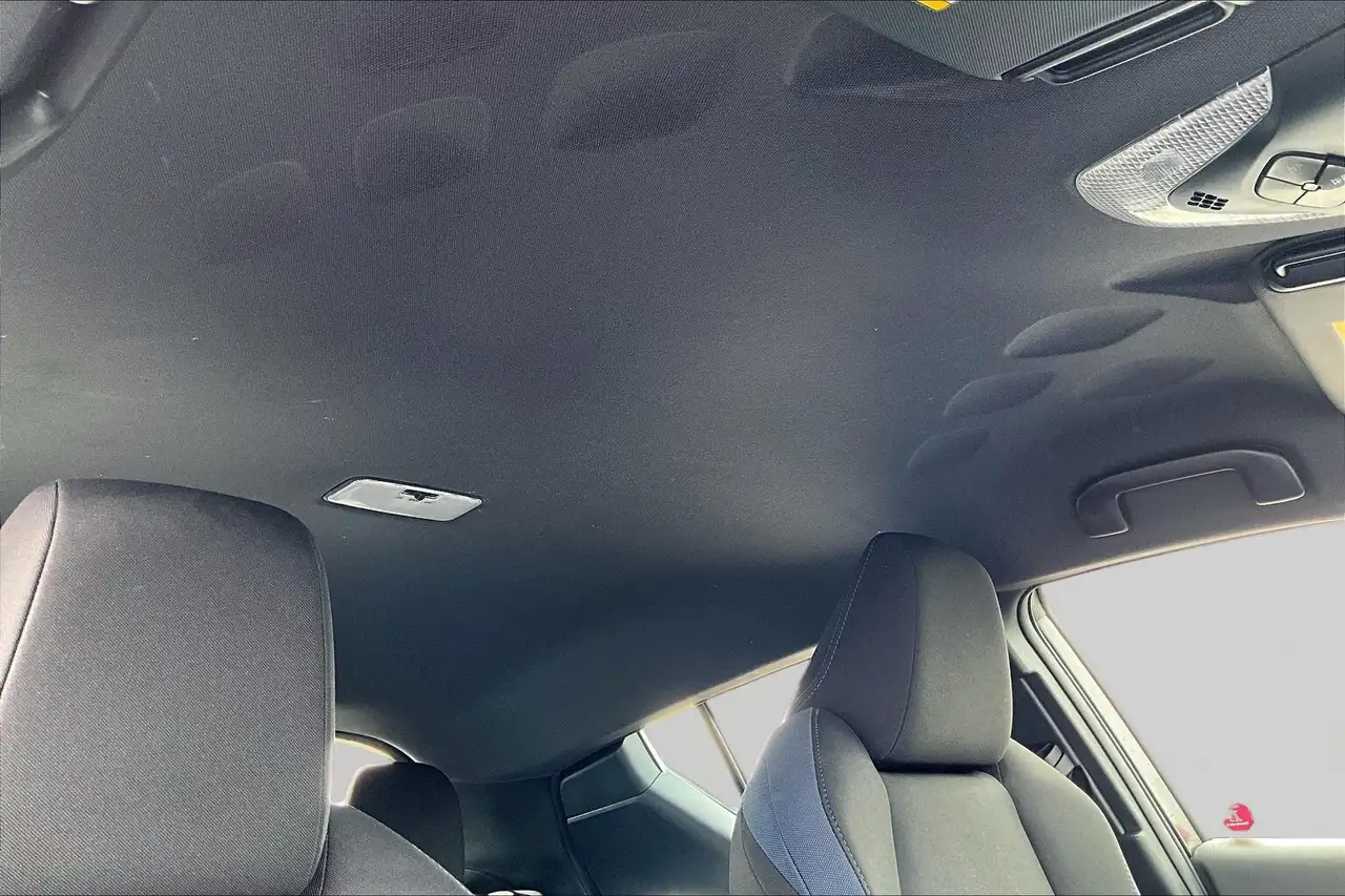 Toyota C-HR photo Toyota C-HR