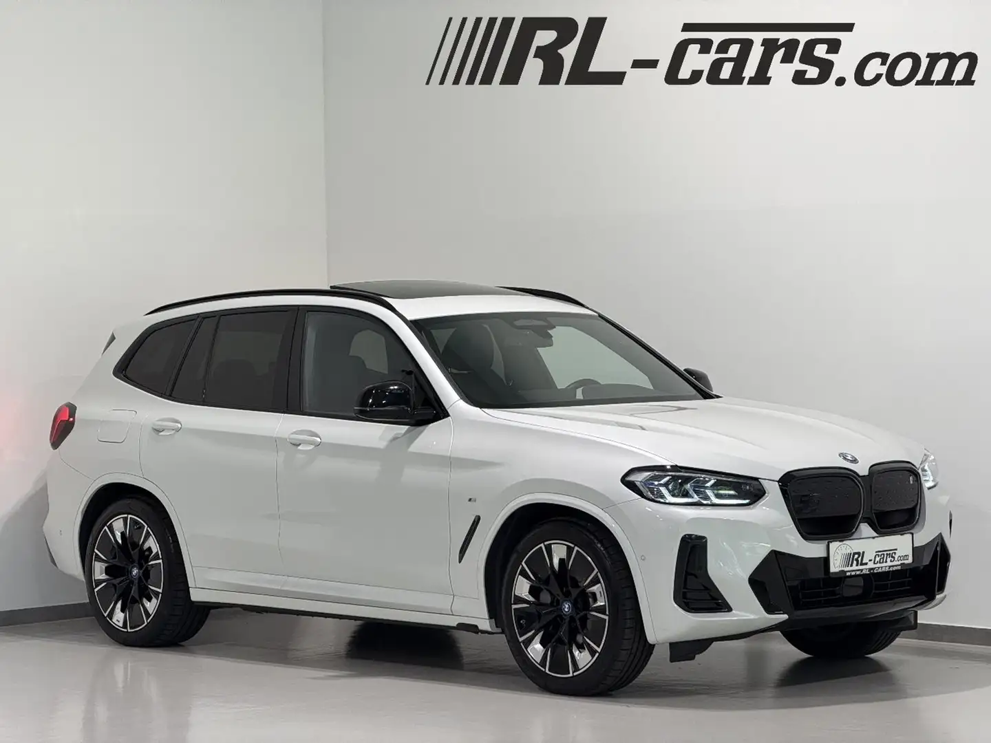 BMW iX3 LCI Inspiring/M-Sport/Panorama/AHK/Laser/Kamera Weiß - 1