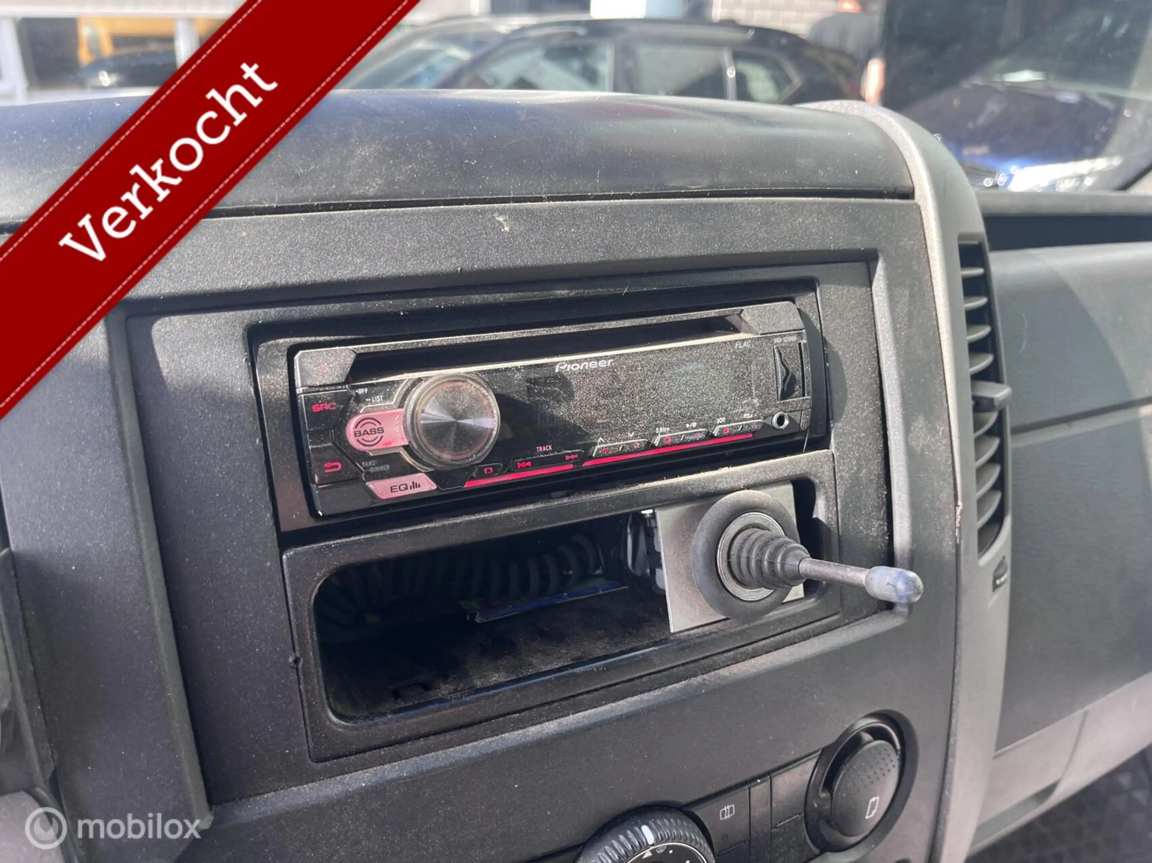 Volkswagen Crafter Bestel 35 2.5 TDI L3 DC — photo 11