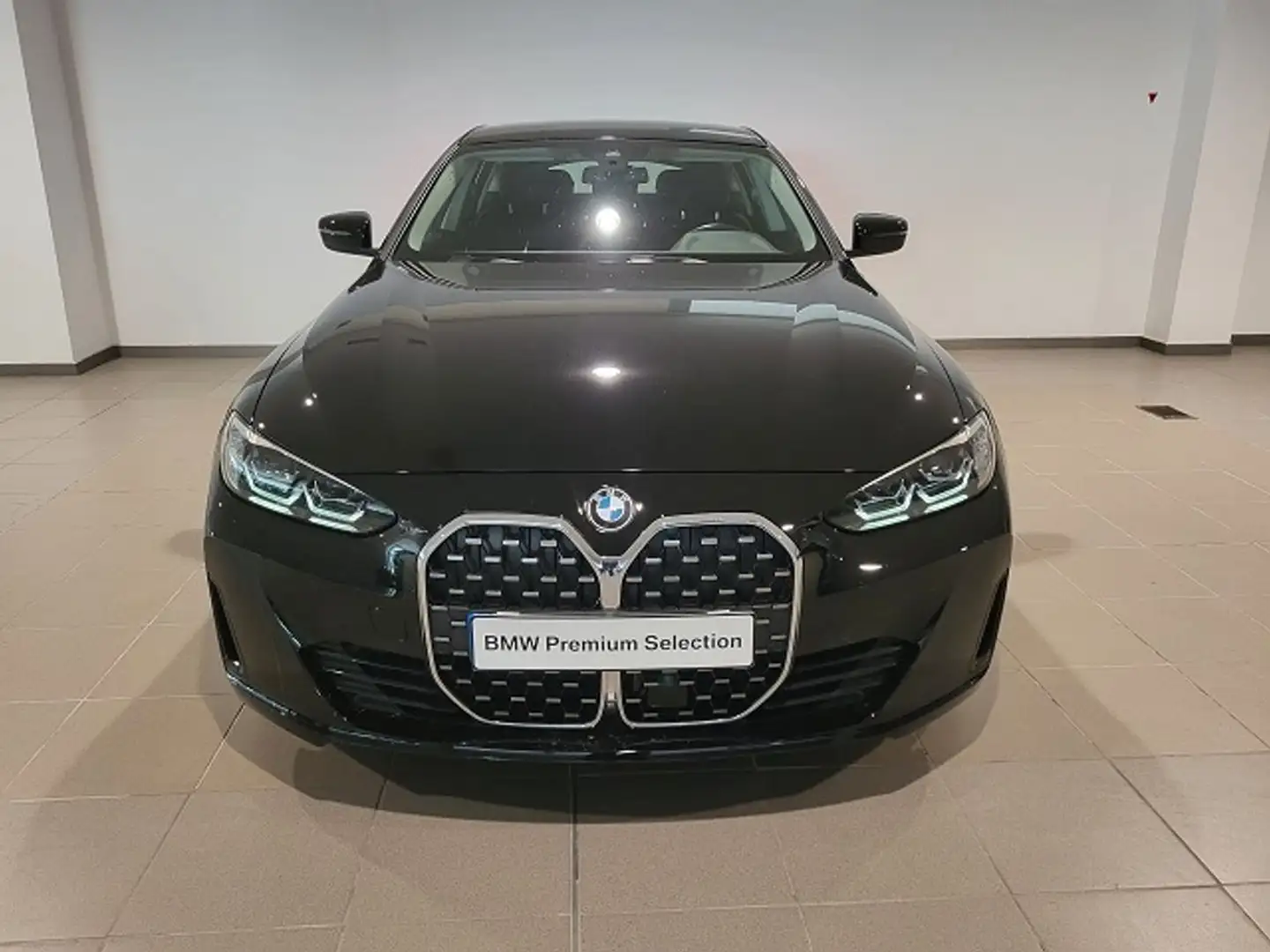 BMW 140 420d Gran Coupe kW (190 CV) Schwarz - 2