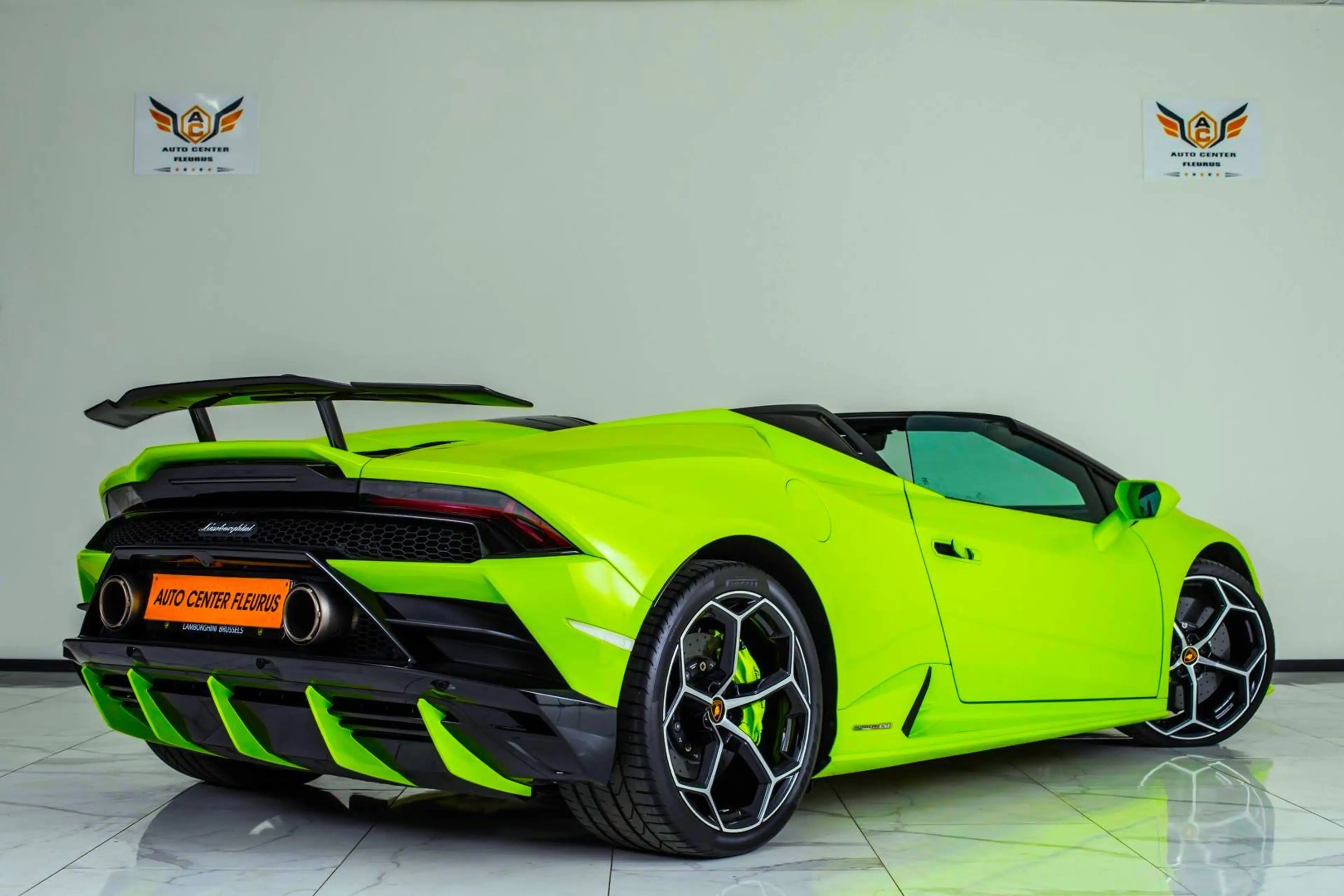 Lamborghini Huracán EVO Spyder 5.2i V10 40v LP640-4 Akrapovic — photo 8