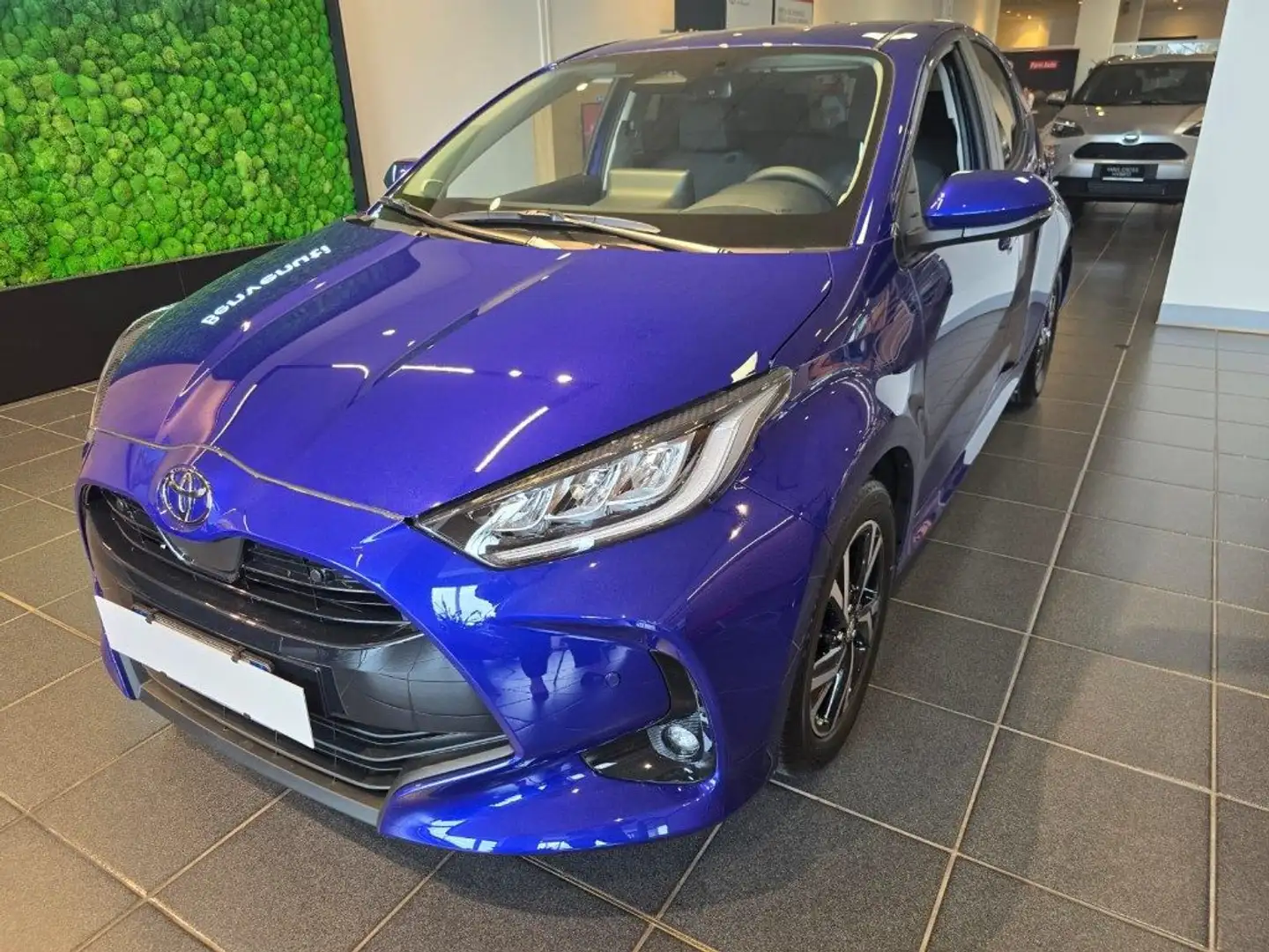 Toyota Yaris 1.5 Hybrid 5p Trend NUOVA/Ok Neopat. Blu/Azzurro - 1