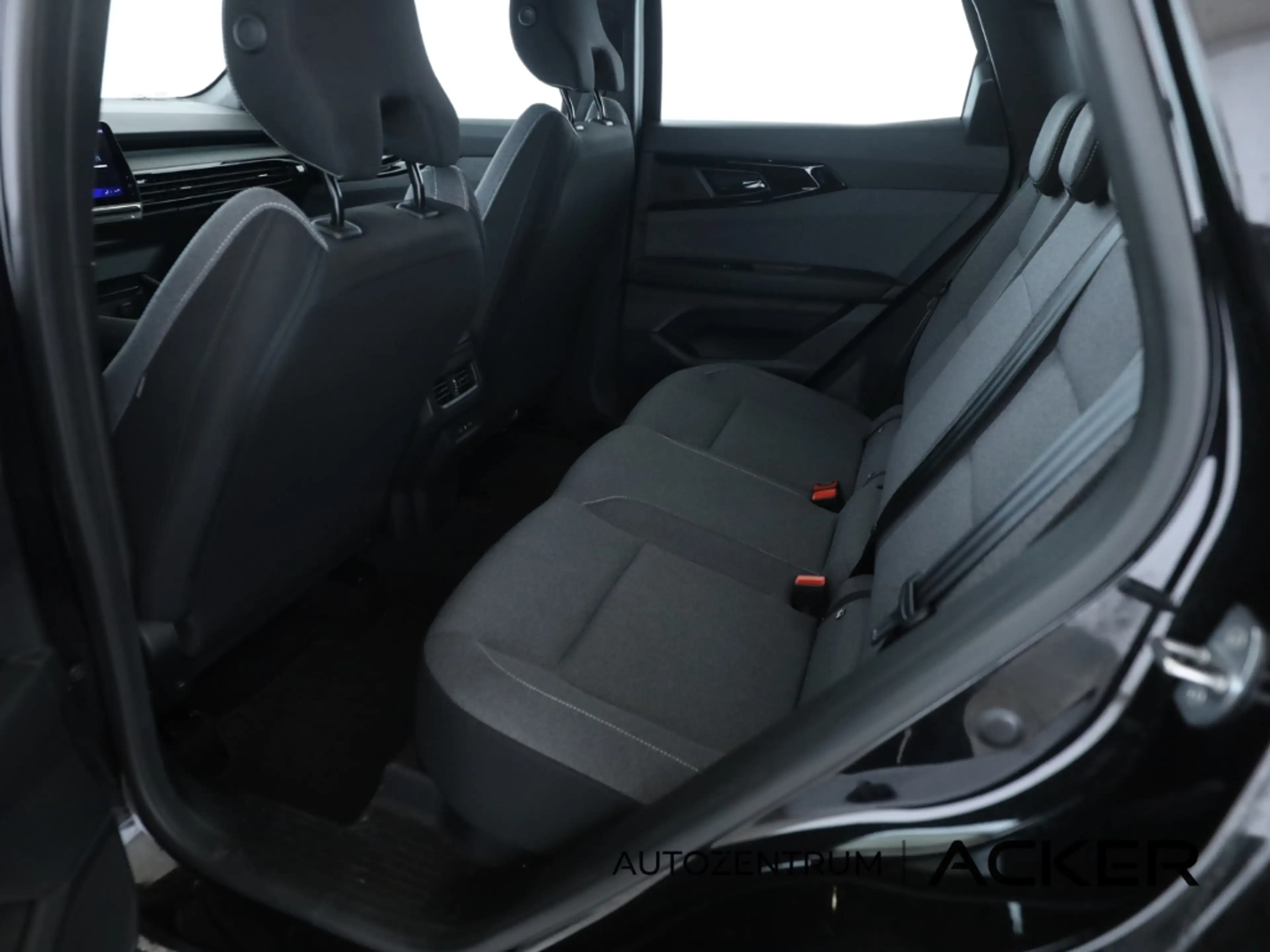 Renault Austral Evolution MHEV 160 AT. ACC/RFK/LED/PDC — photo 14