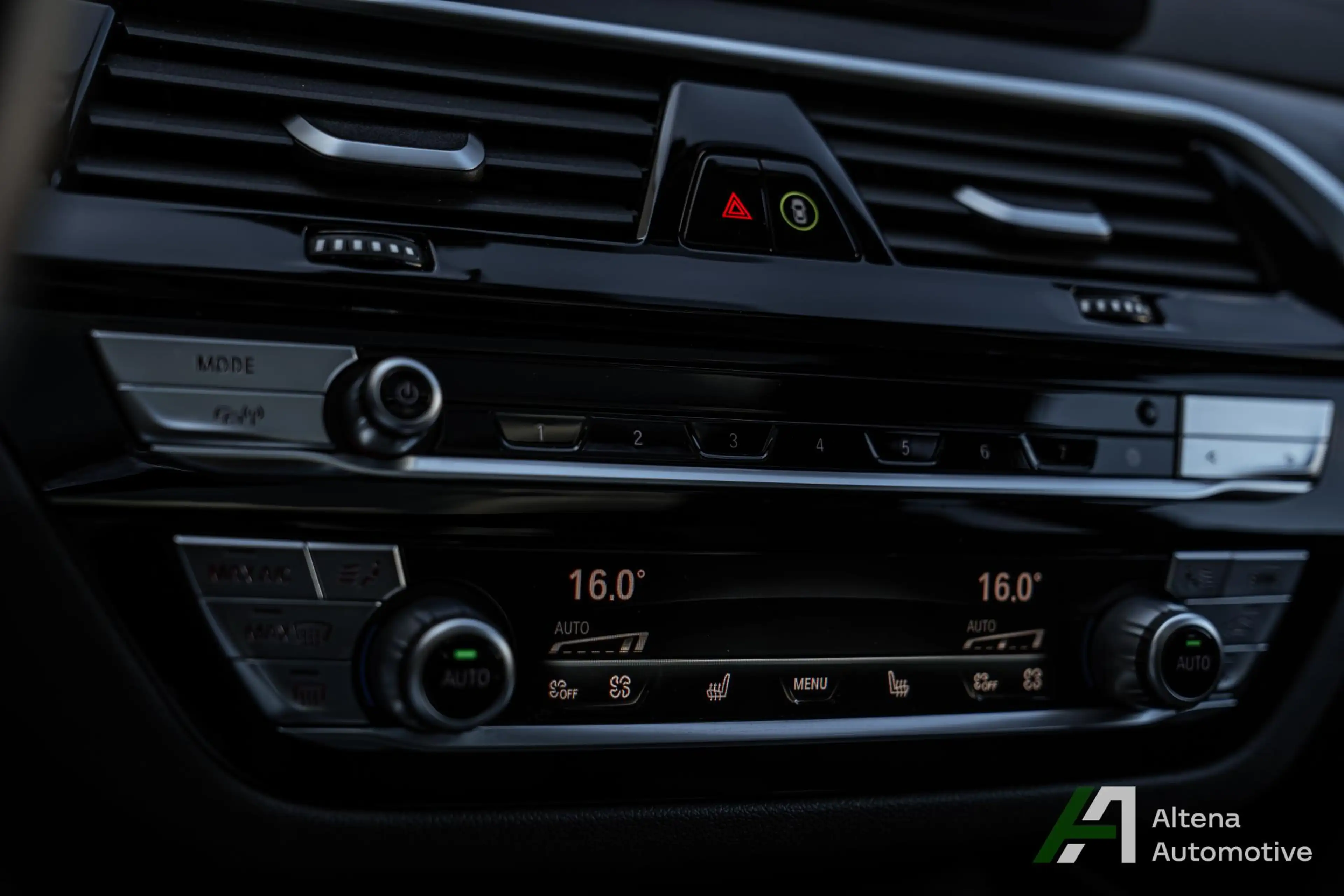 BMW 540 5-serie Touring 540i xDrive M-sport, BTW, harman k — photo 22