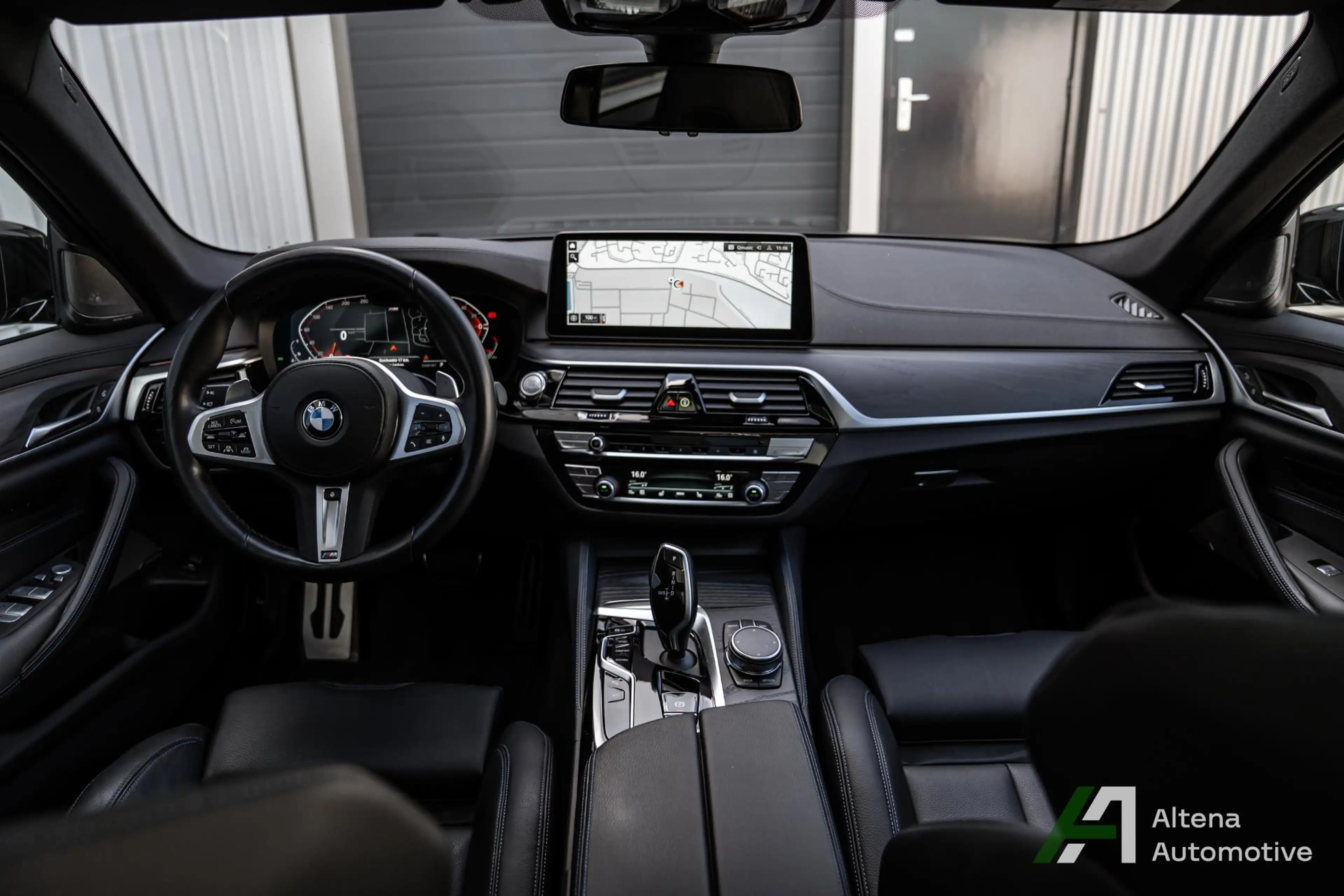 BMW 540 5-serie Touring 540i xDrive M-sport, BTW, harman k — photo 15