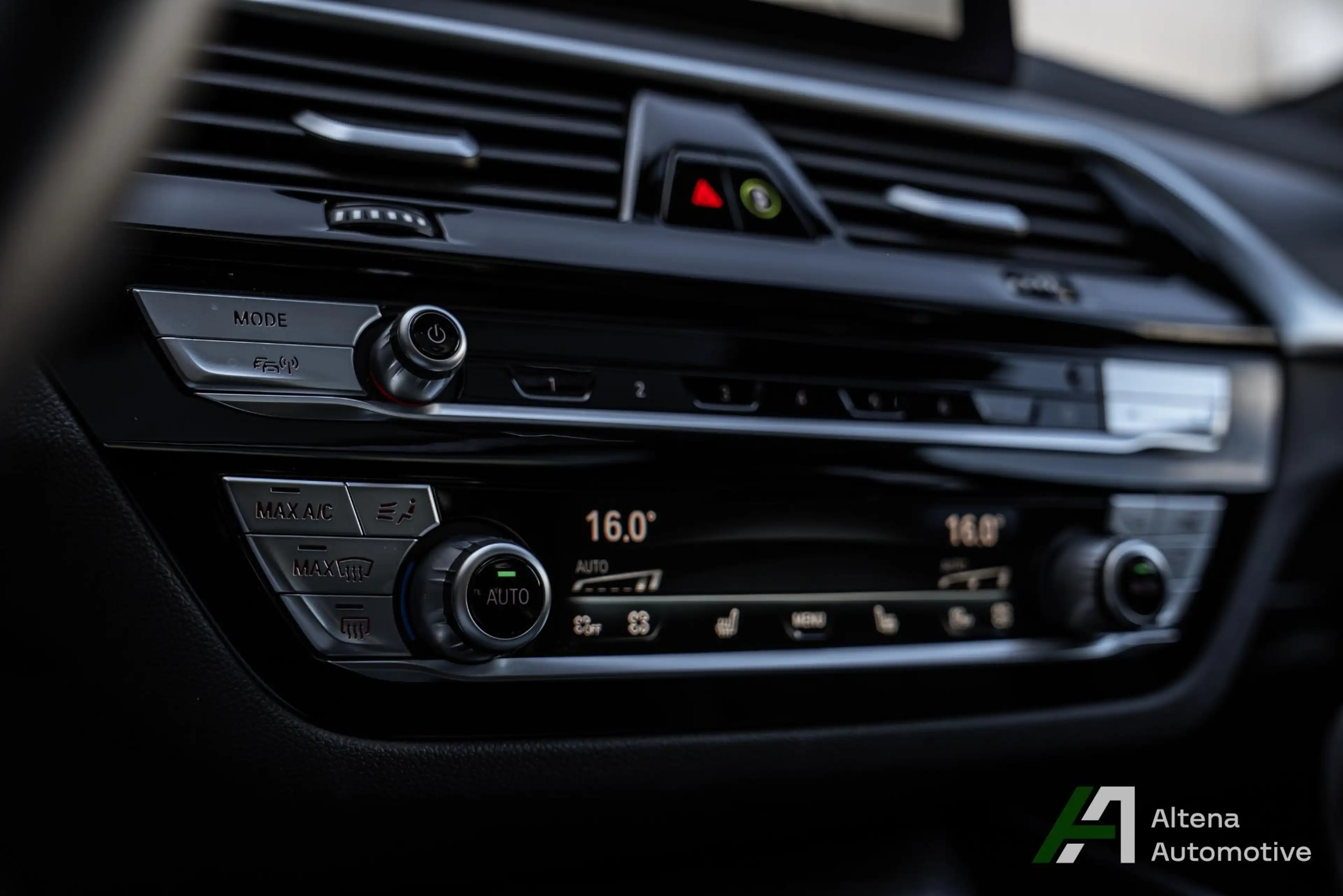 BMW 540 5-serie Touring 540i xDrive M-sport, BTW, harman k — photo 21