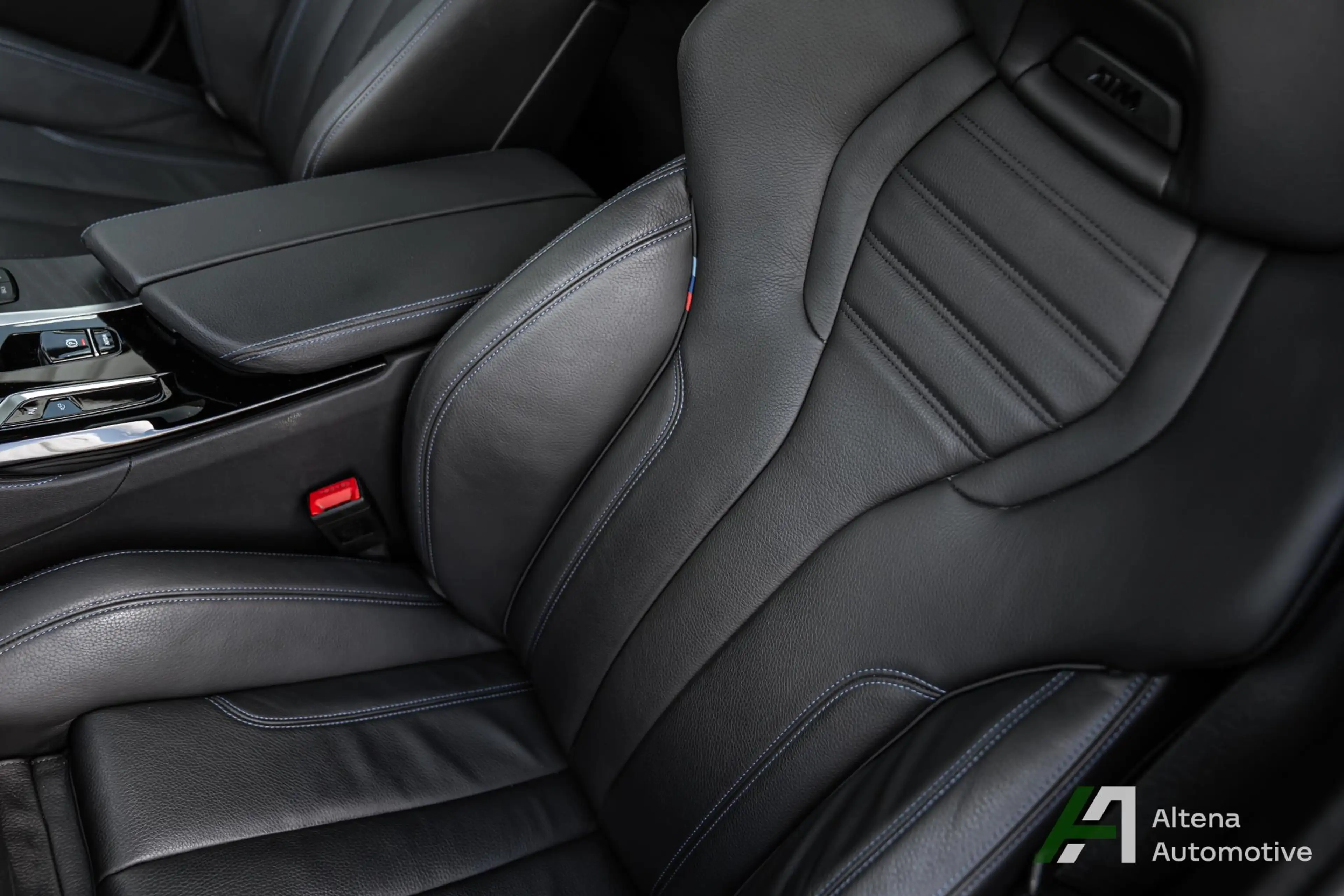 BMW 540 5-serie Touring 540i xDrive M-sport, BTW, harman k — photo 8