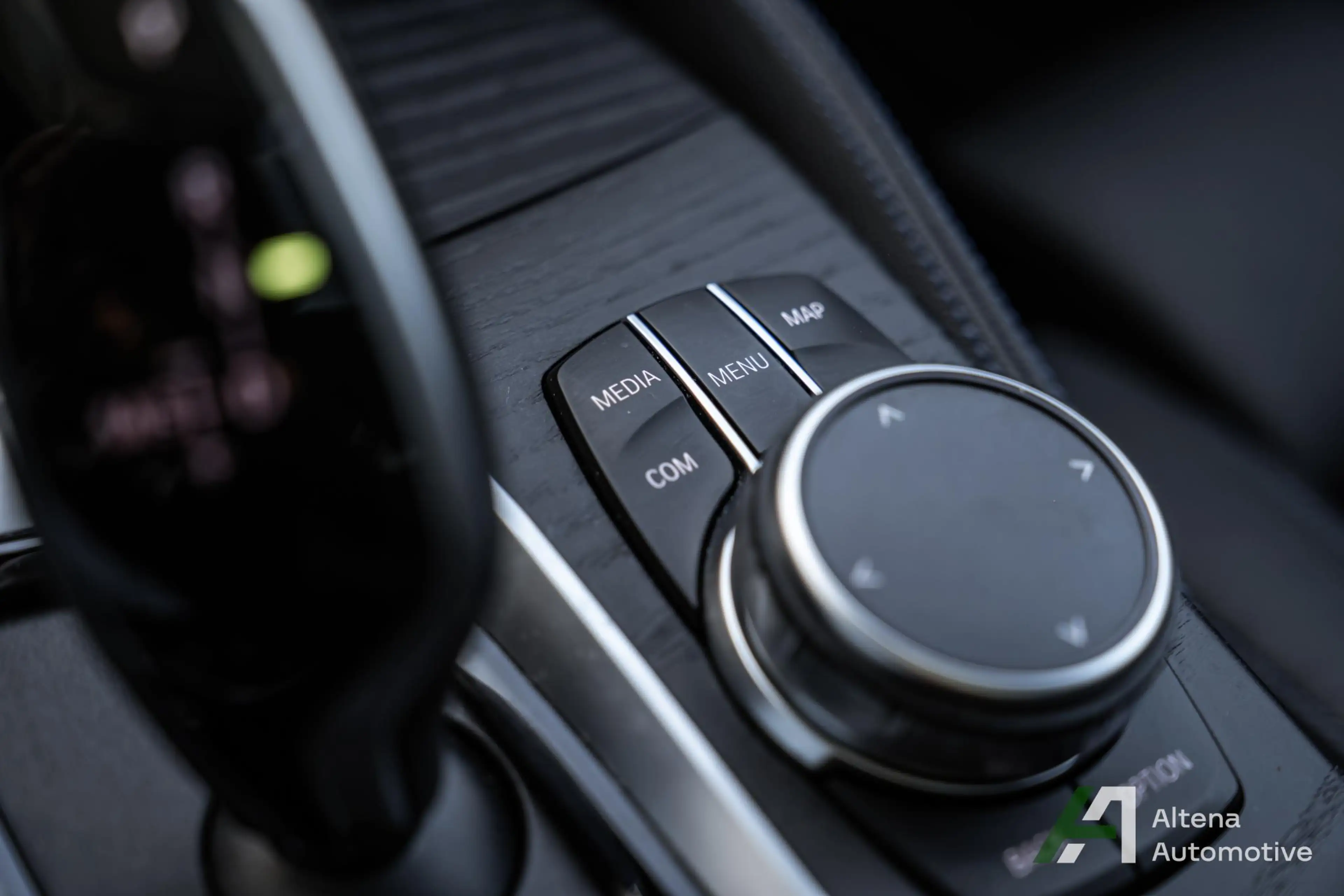BMW 540 5-serie Touring 540i xDrive M-sport, BTW, harman k — photo 29