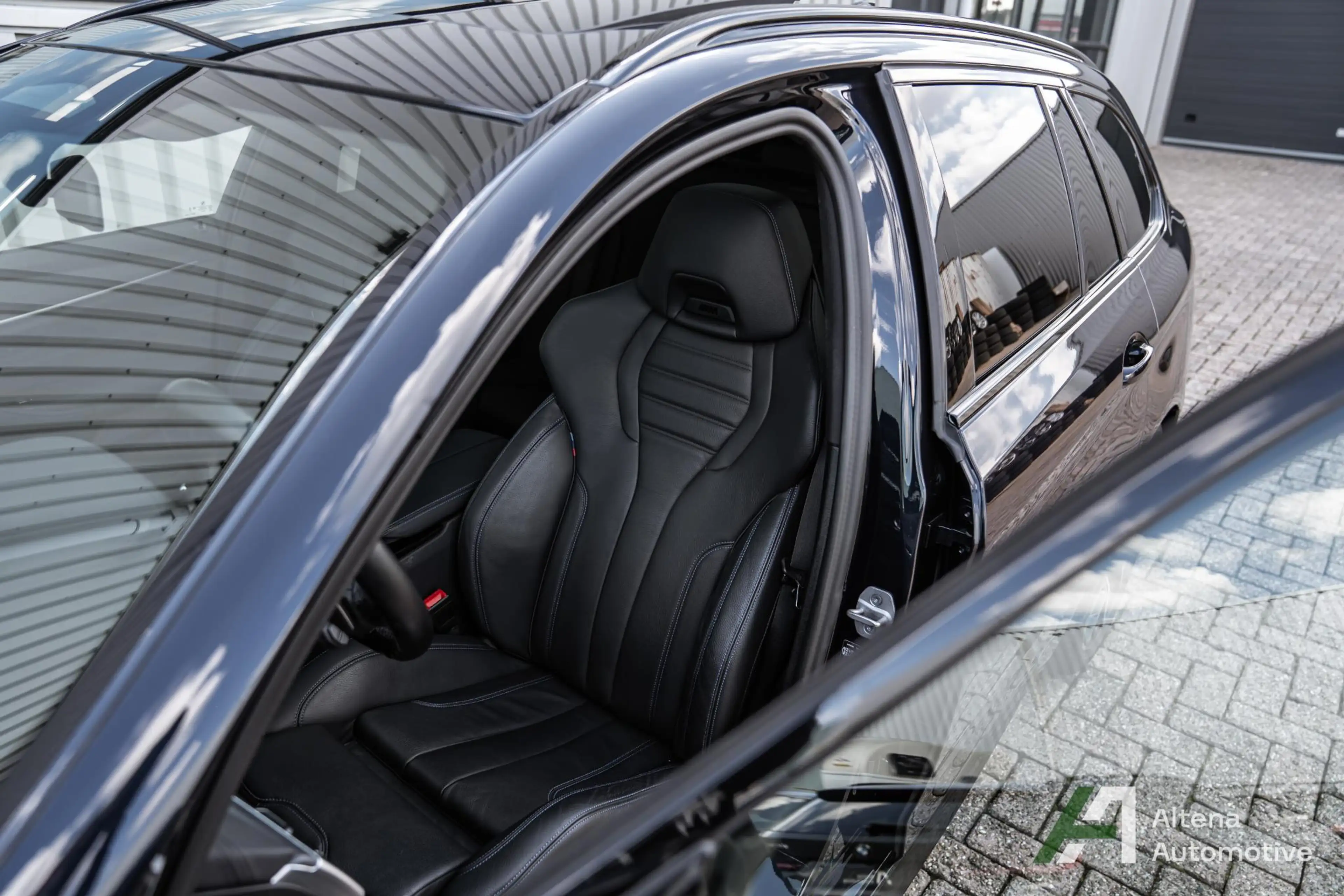 BMW 540 5-serie Touring 540i xDrive M-sport, BTW, harman k — photo 6