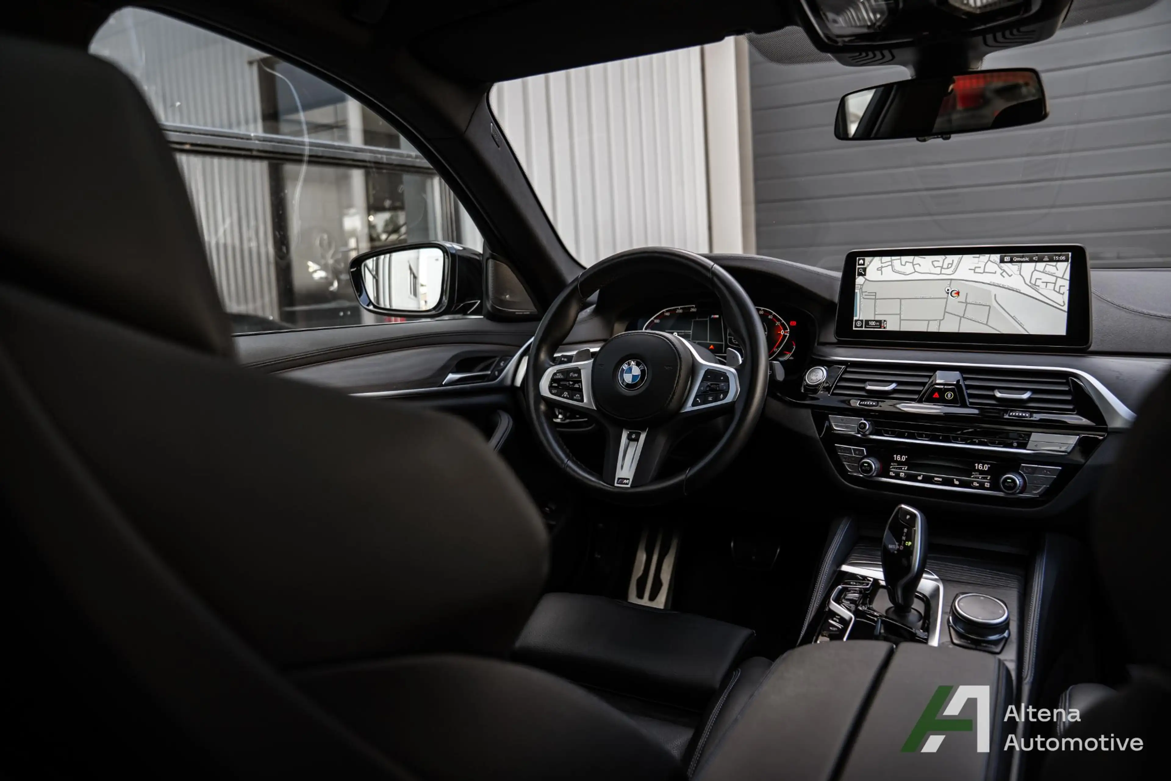 BMW 540 5-serie Touring 540i xDrive M-sport, BTW, harman k — photo 13