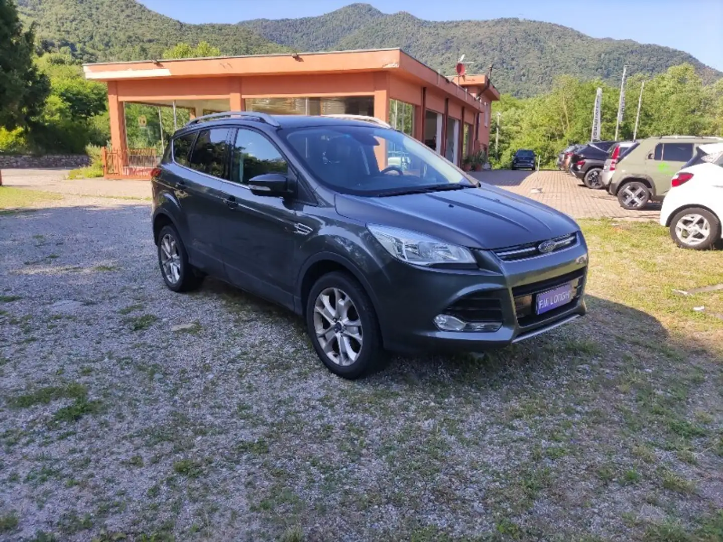 Ford Kuga 2.0 TDCI 150 CV S&S 4WD Pow. Titanium Grigio - 2