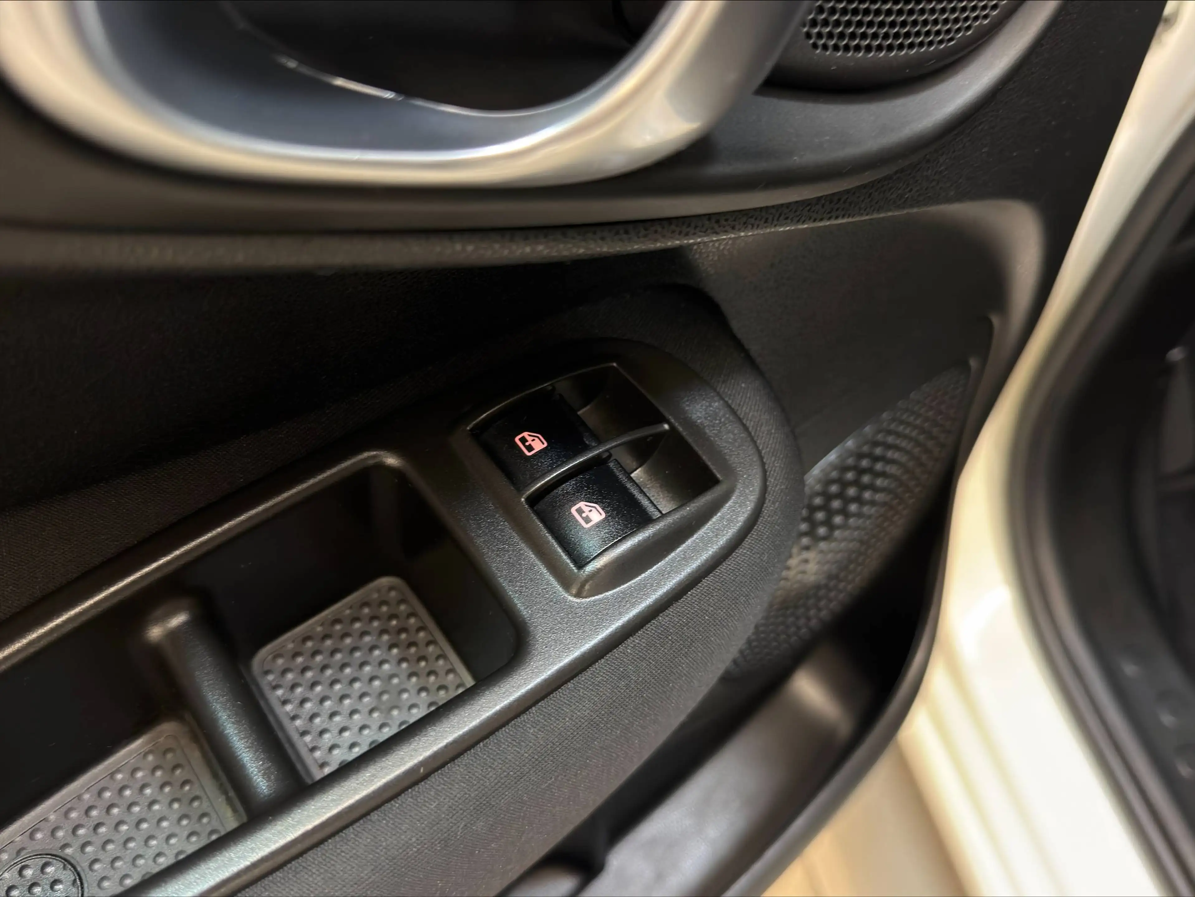 Fiat 500L 0.9 TwinAir Turbo CNG Pop Star*SHZ* — photo 14