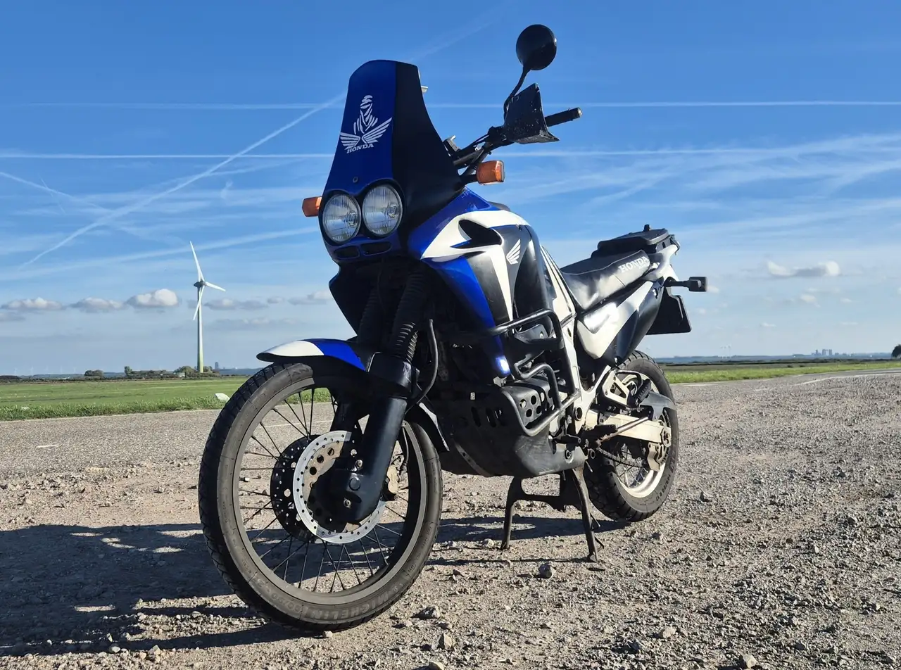 Honda XRV 750