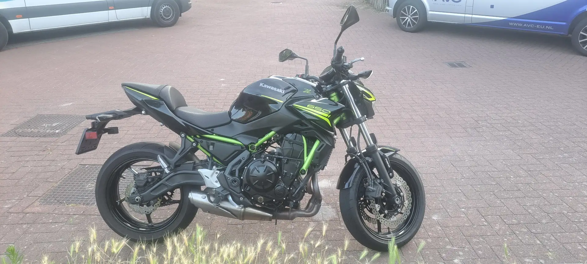 Kawasaki Z 650 Groen - 2