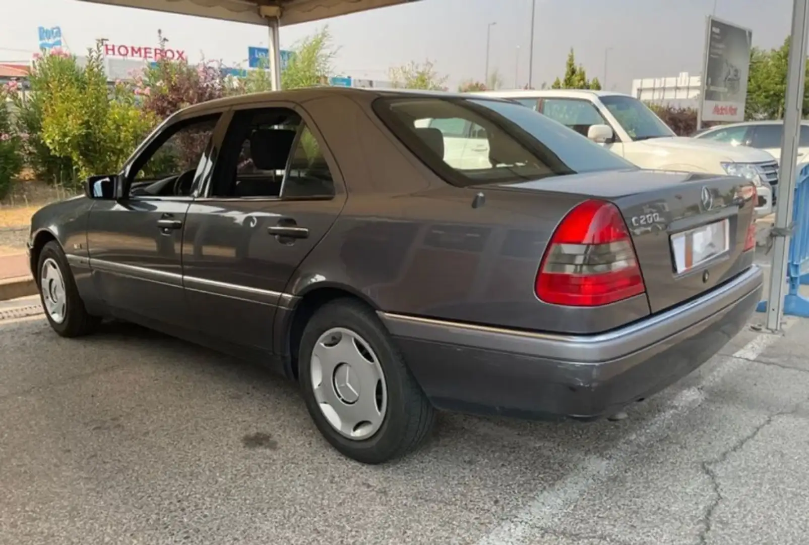 Mercedes-Benz C 200 Elegance Grigio - 2