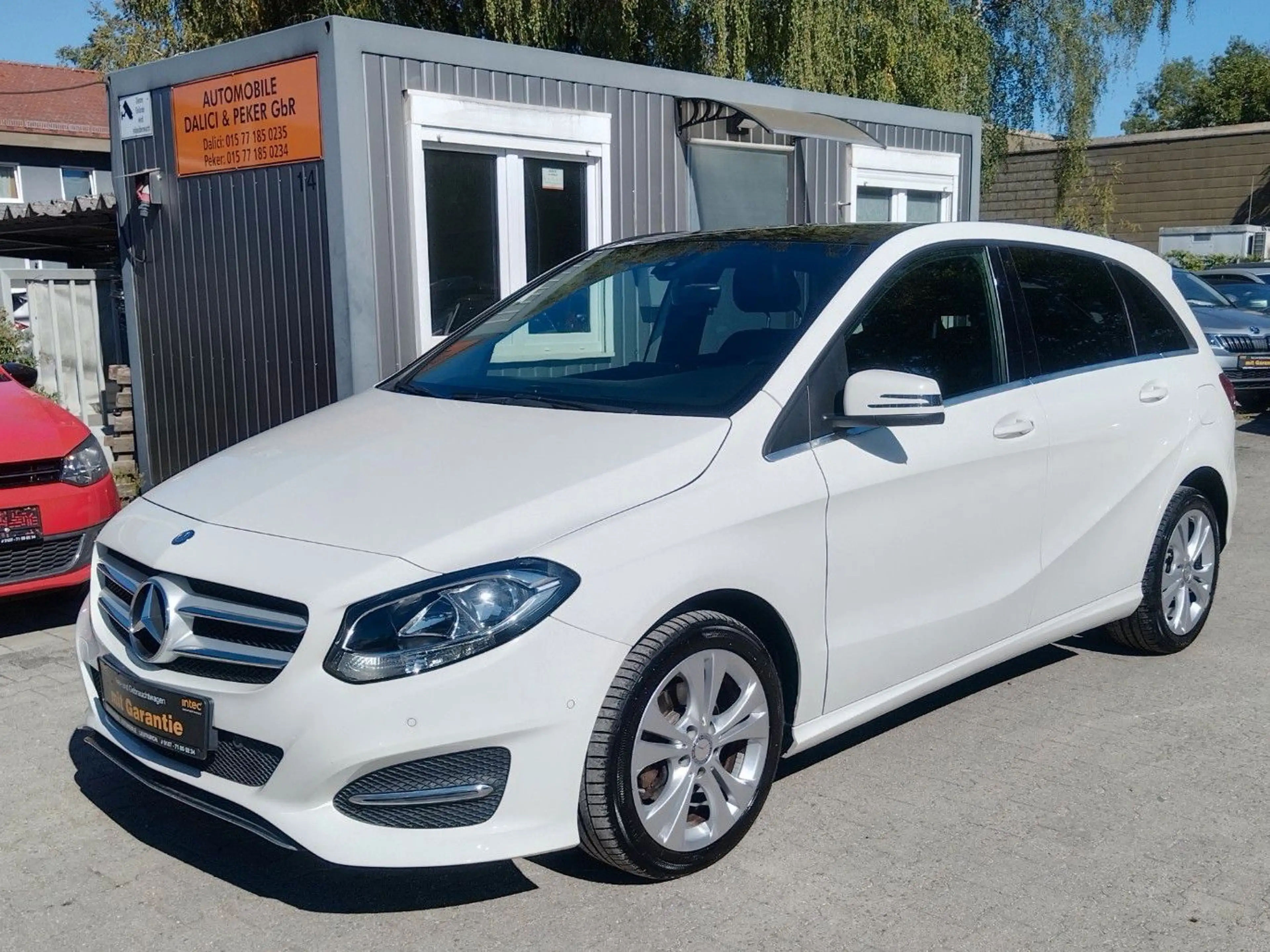 Mercedes-Benz B 200 CDI / d 4Matic+2.HAND+PANO+S.DACH+CAM+SHZ