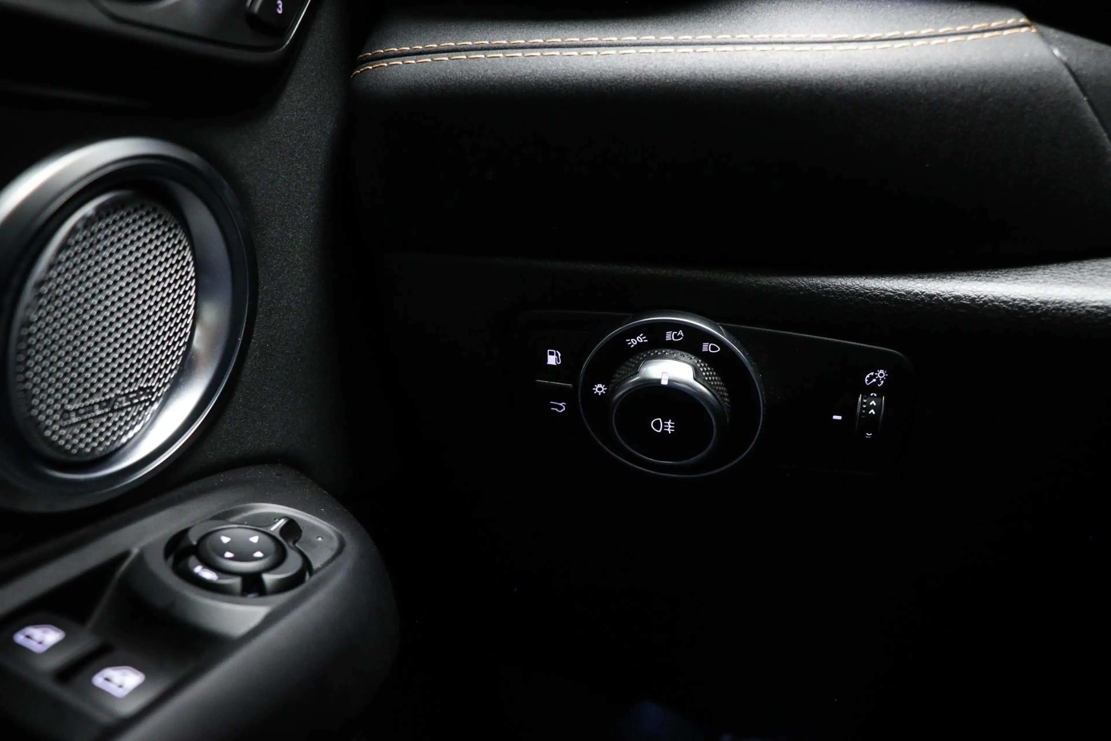 Alfa Romeo Tonale Veloce PANORAMADAK | STOELVENTILATIE | STUURVERWAR — photo 36