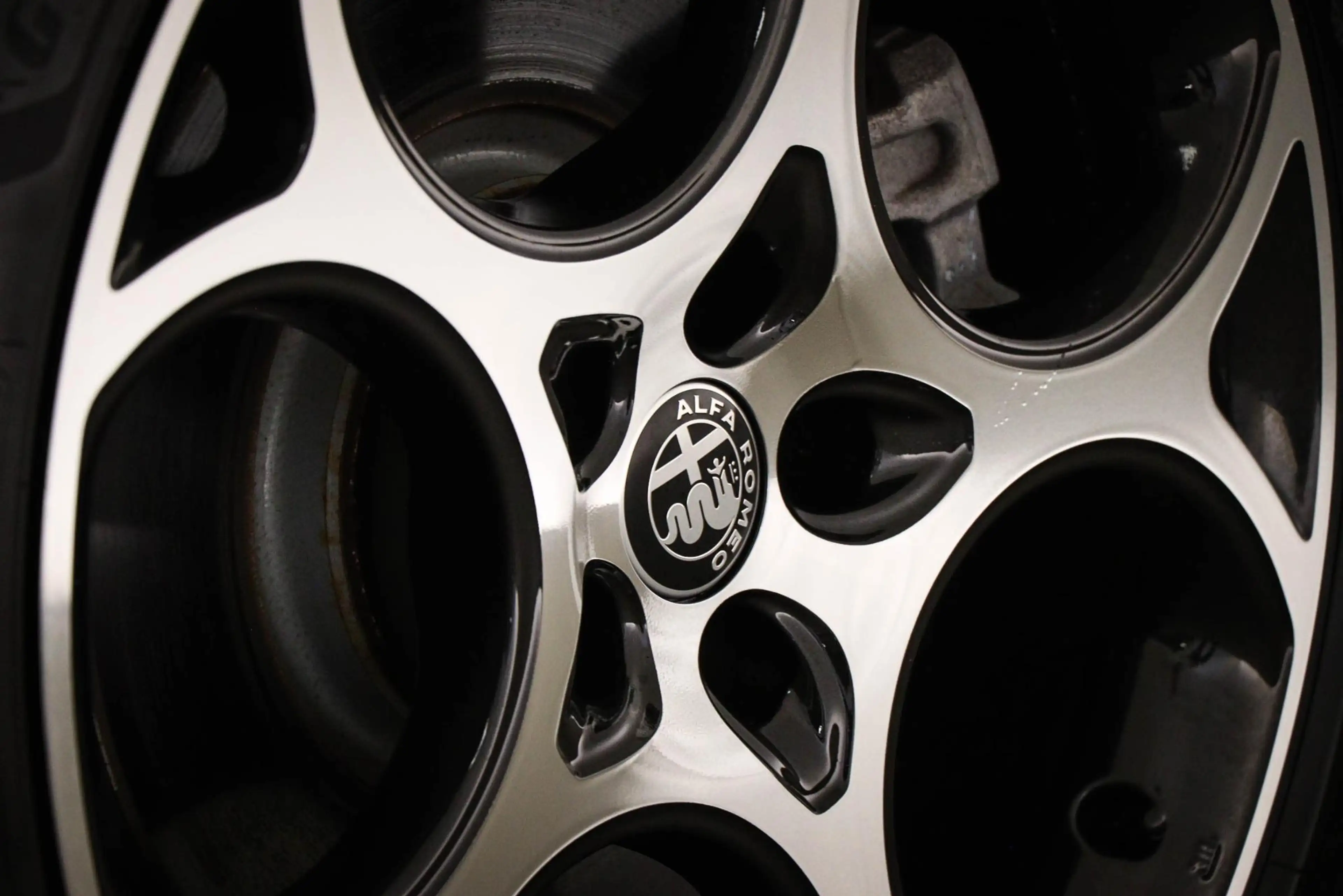 Alfa Romeo Tonale Veloce PANORAMADAK | STOELVENTILATIE | STUURVERWAR — photo 31
