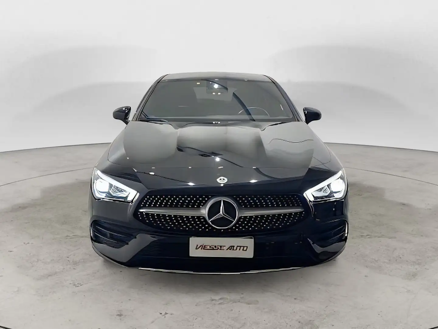 Mercedes-Benz CLA 200 CLA Sh.Brake  Shooting Brake 200d Premium Noir - 2