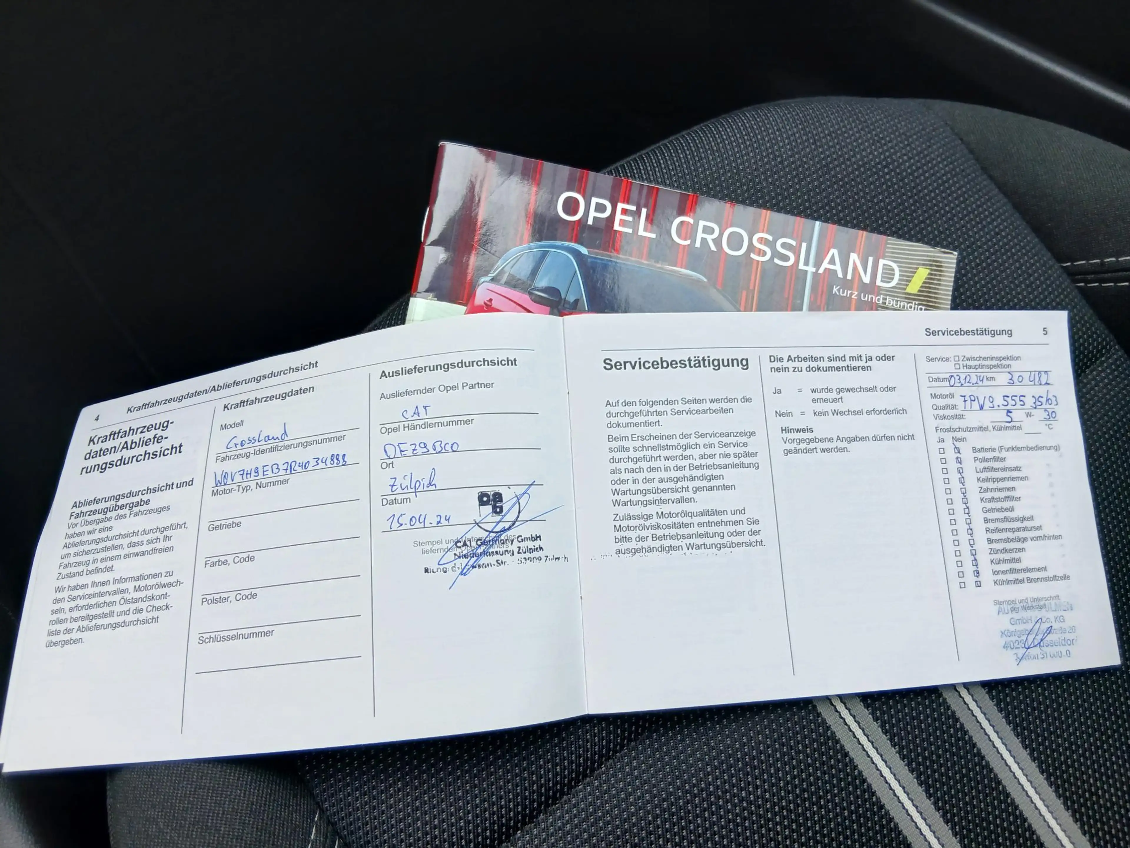Opel Crossland 1.2 Turbo Elegance — photo 40