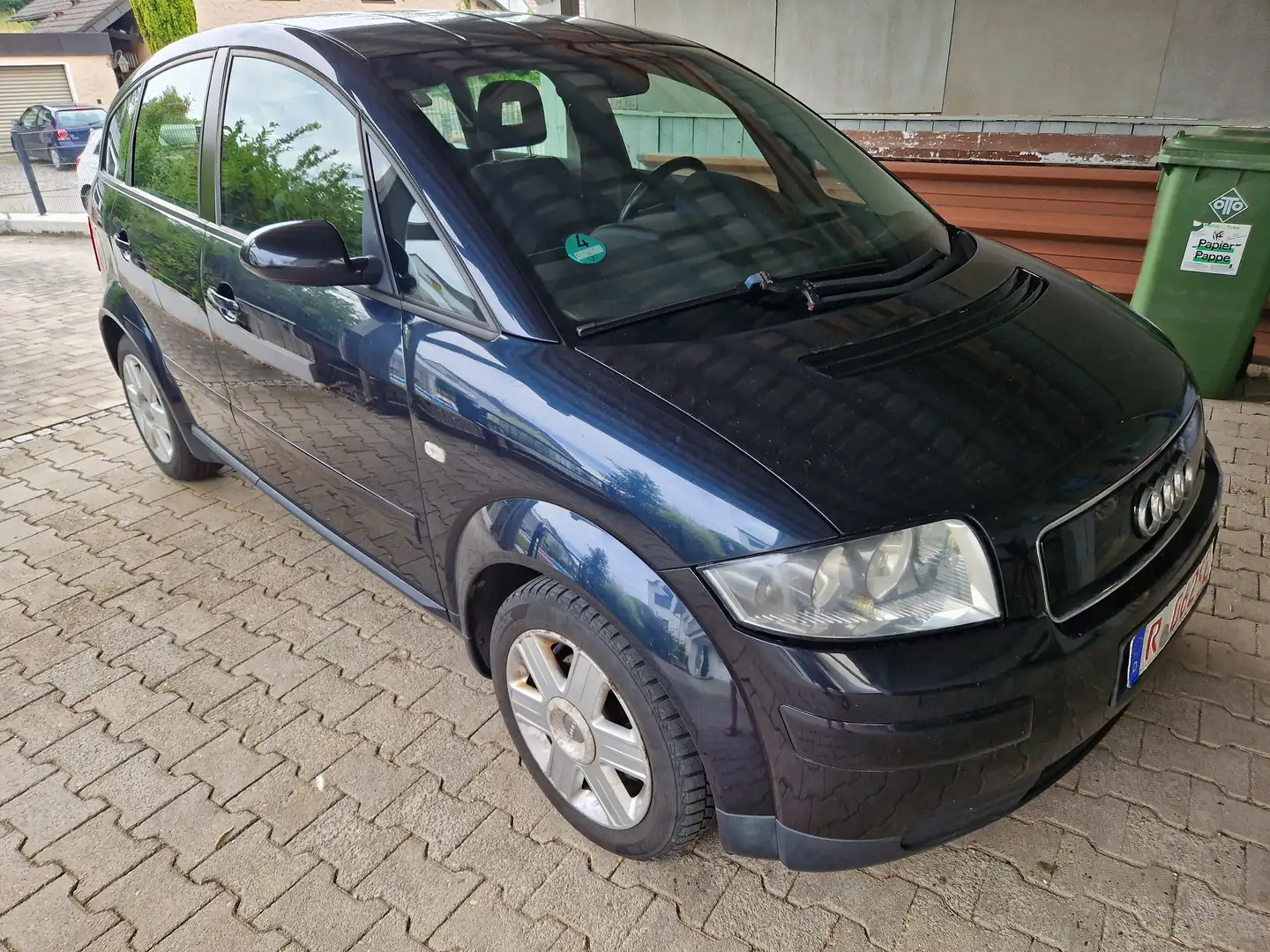 Audi A2 1.6 FSI Blau - 1
