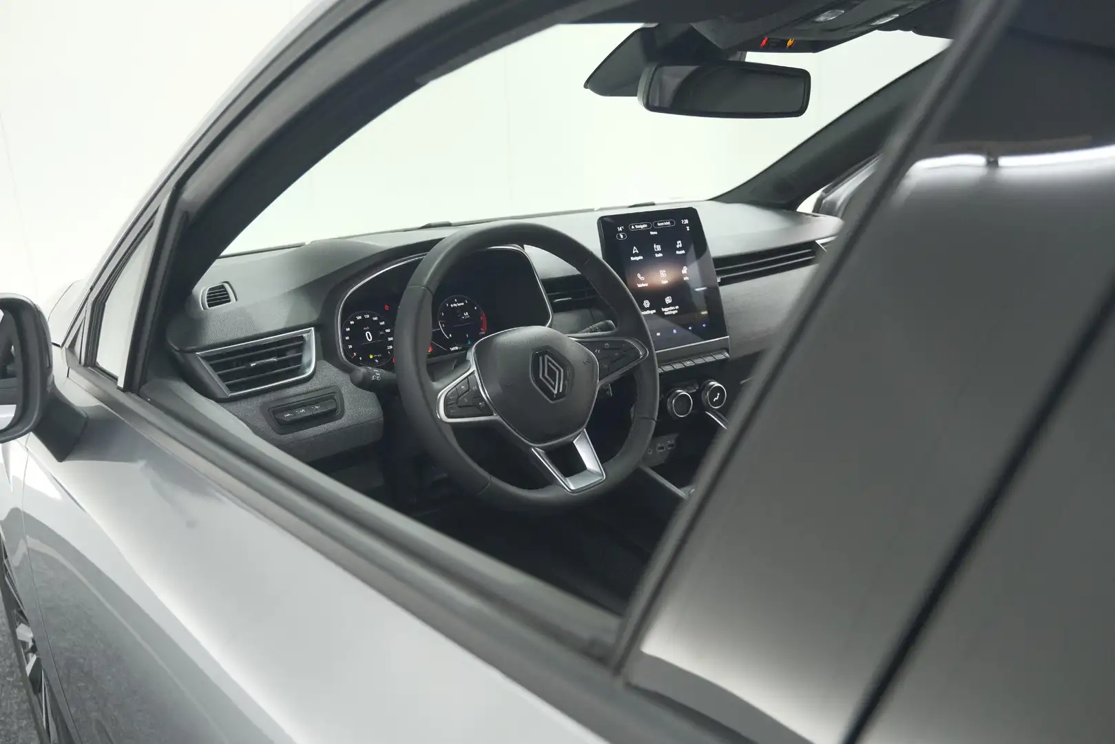 Renault Clio TCe 90 GPF techno | 360 Camera | Dodehoekdetectie Gris - 2