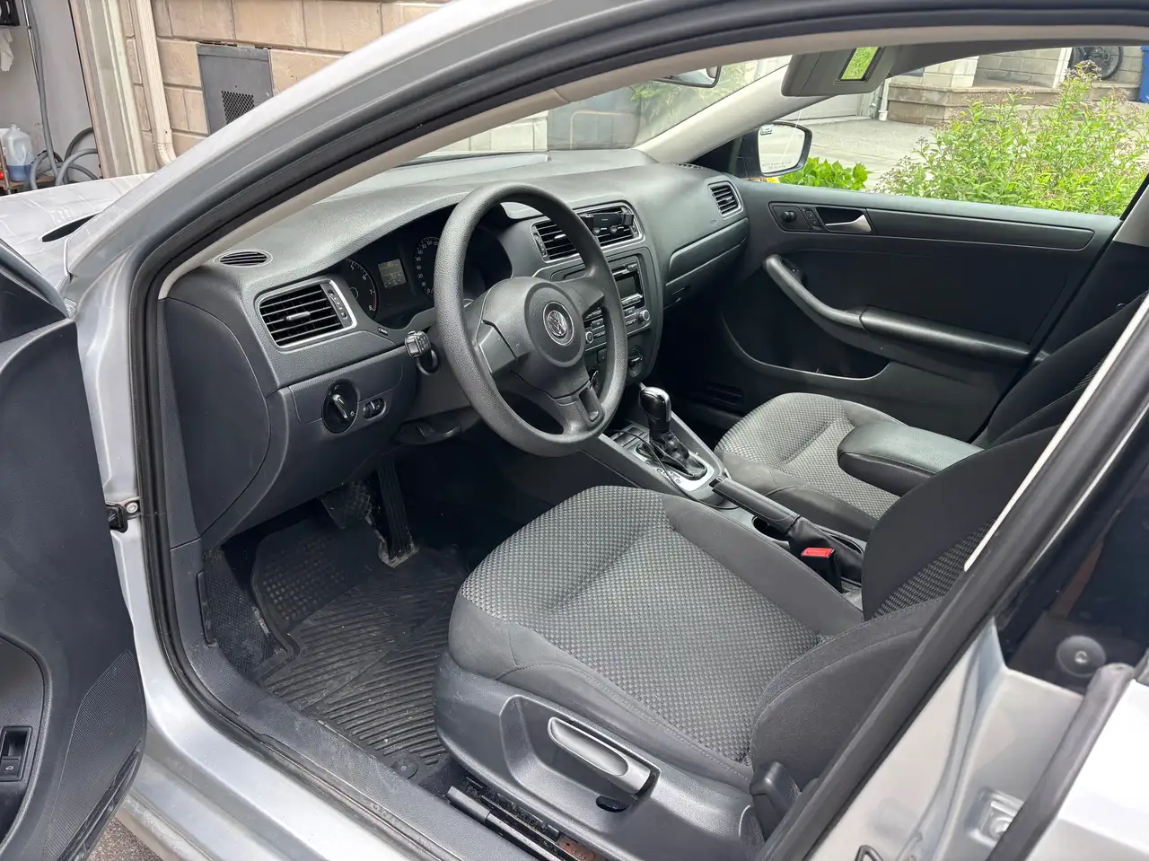 Volkswagen Jetta photo Volkswagen Jetta