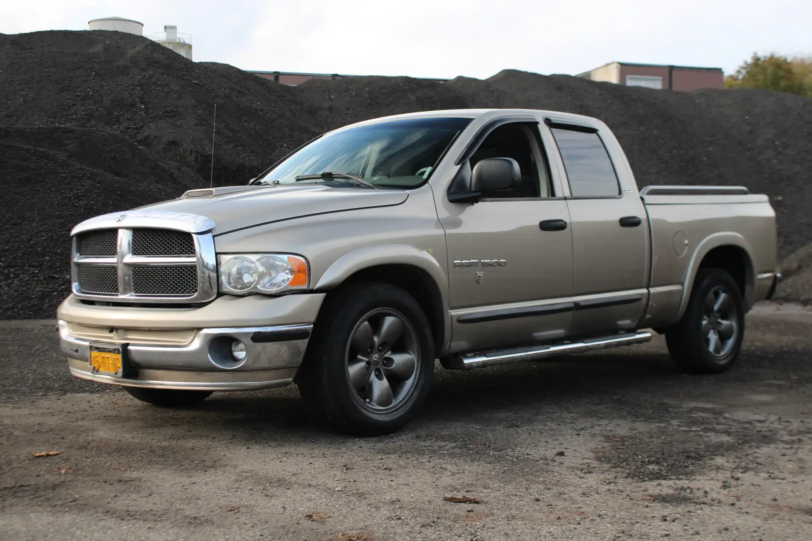 Dodge RAM DODGE 1500 Grijs - 1