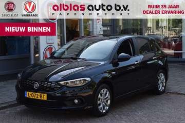 1.4 T-Jet 16v|Carplay|Camera|Trekhaak|Rijklaar!