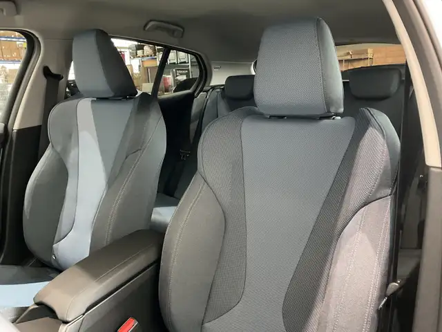 BMW 1 Series view 8