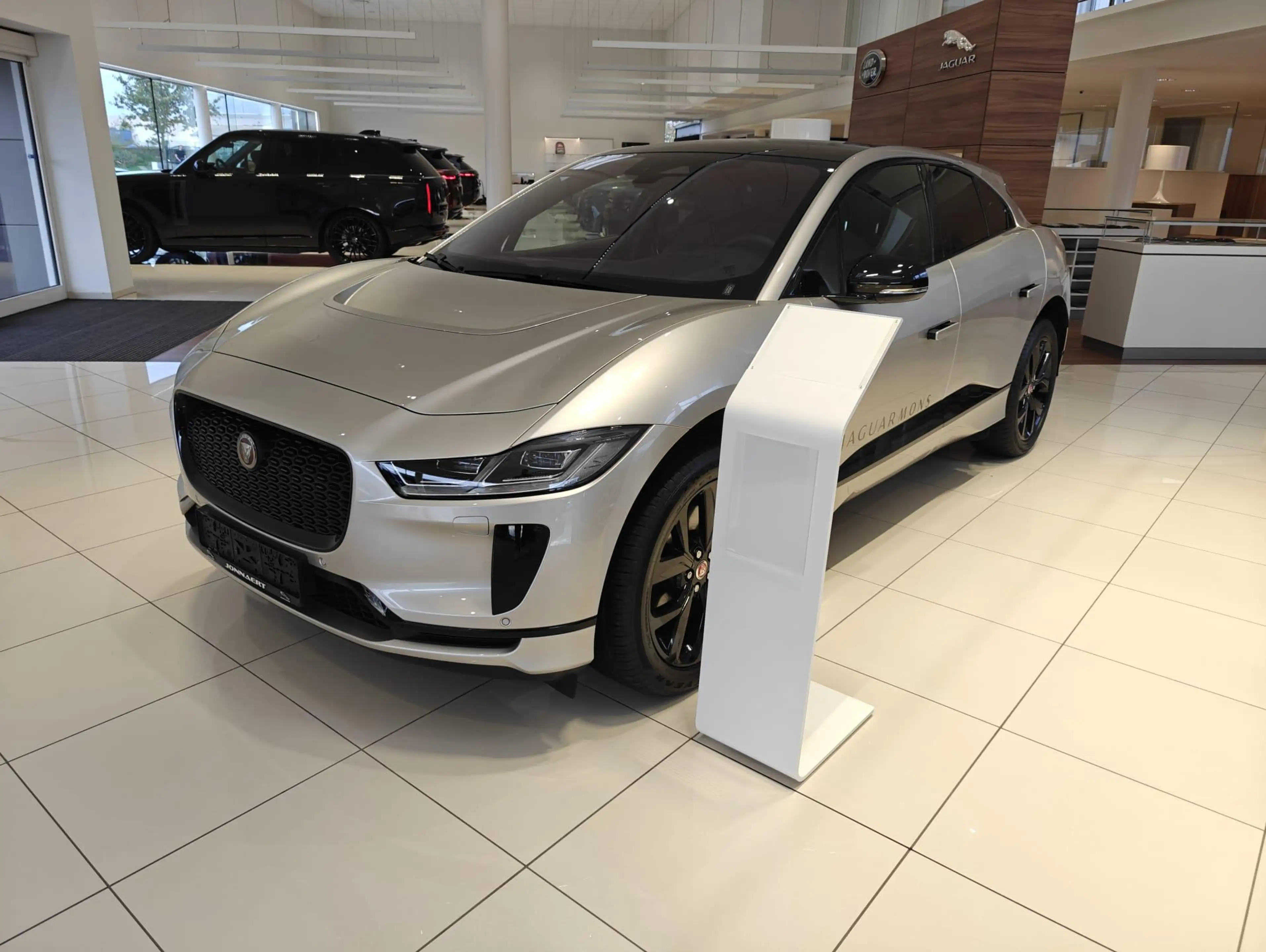 Jaguar I-Pace Edition — photo 3