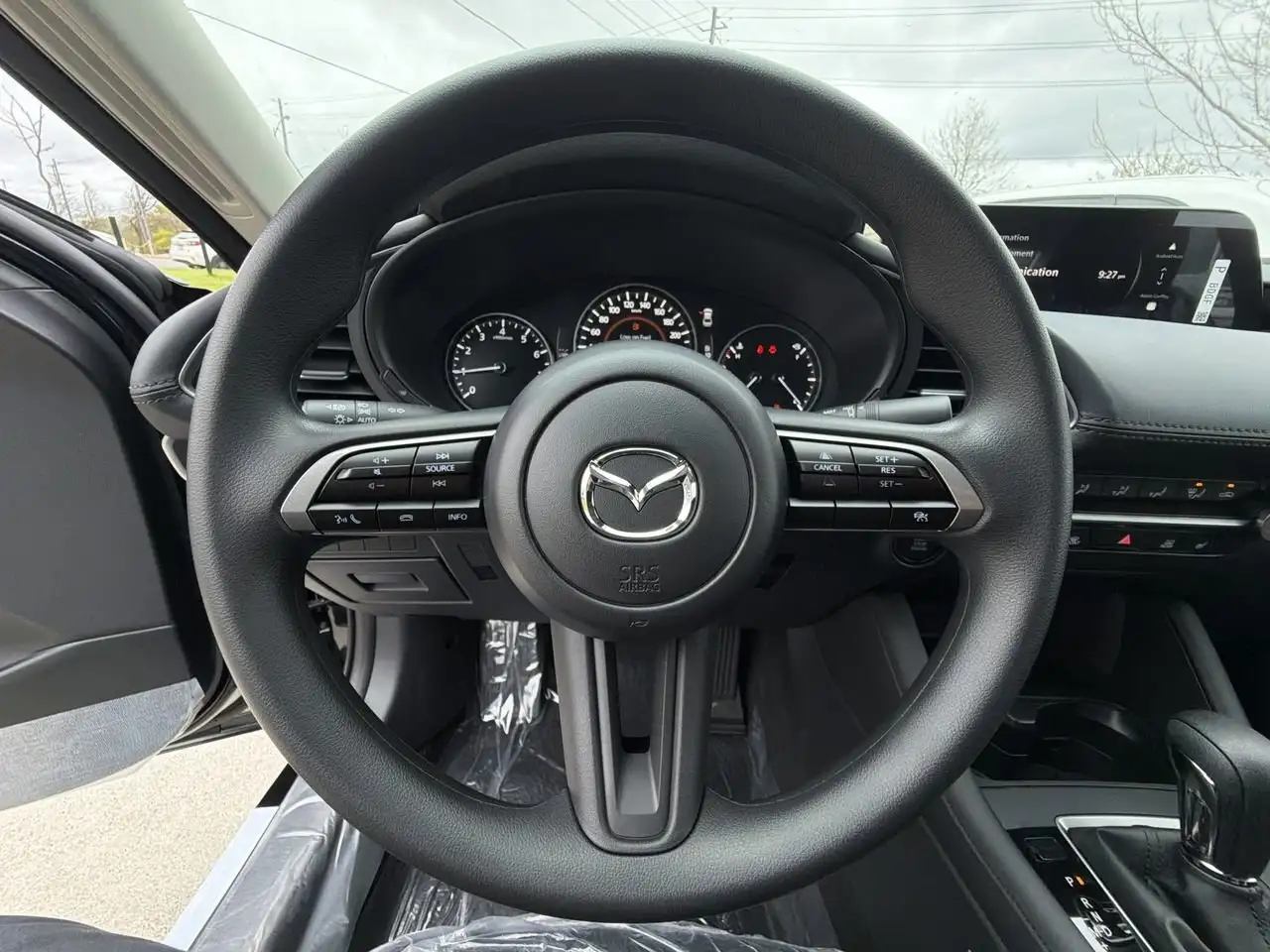 Mazda 3 снимка Mazda 3