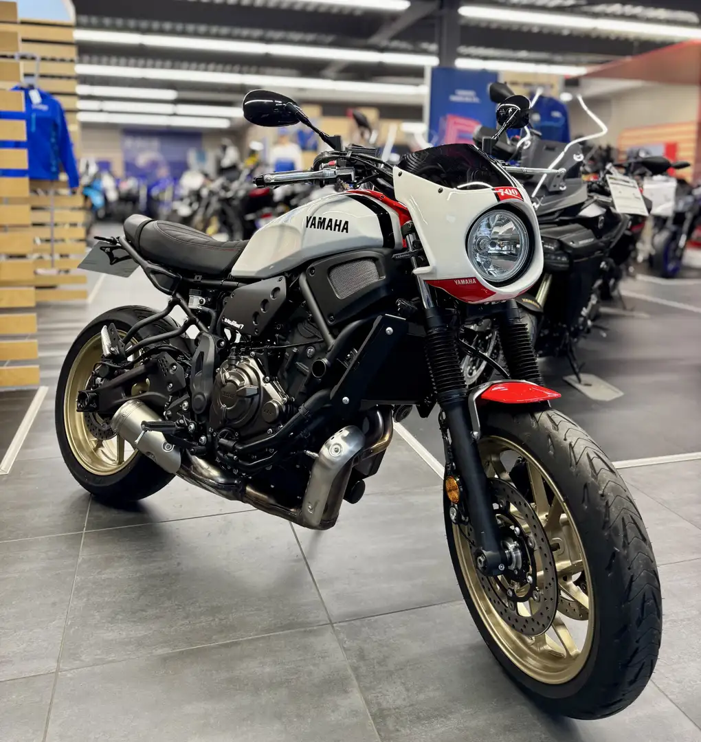 Yamaha XSR 700 - 1