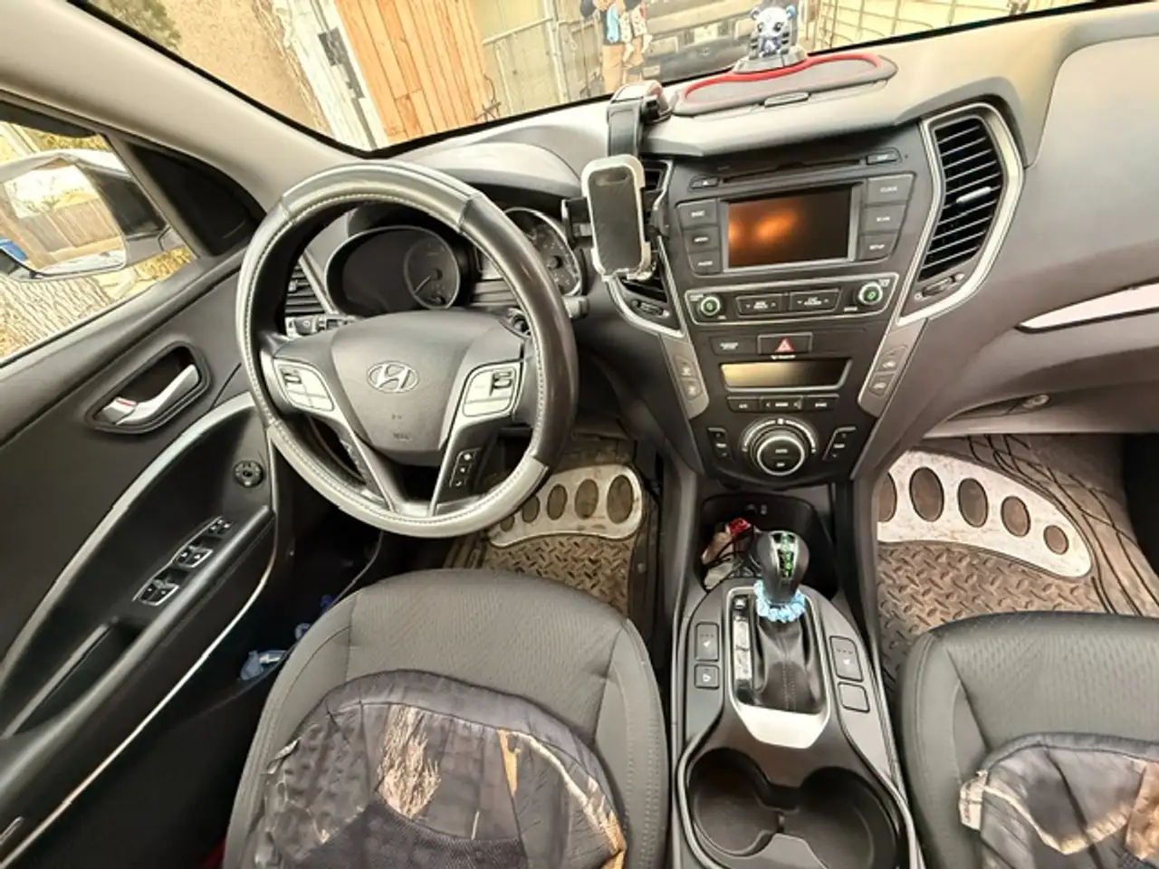 Hyundai SANTA FE снимка Hyundai SANTA FE
