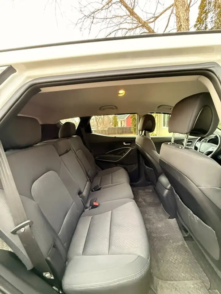 Hyundai SANTA FE снимка Hyundai SANTA FE