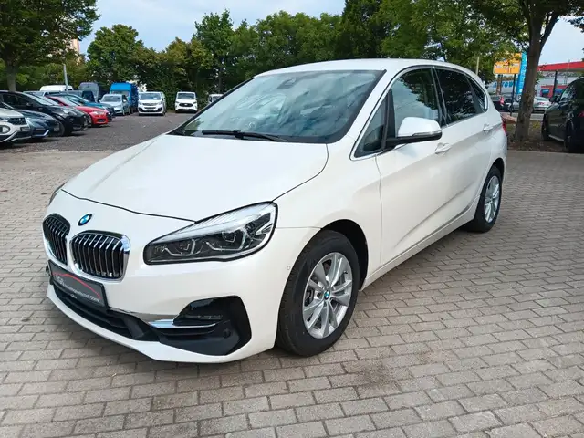 BMW 220 220i Navi Leder Klima wenig km