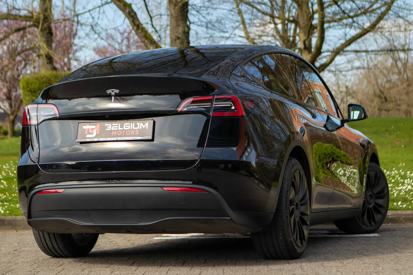 Tesla Model Y - Standard Range - Als nieuw Noir - 2