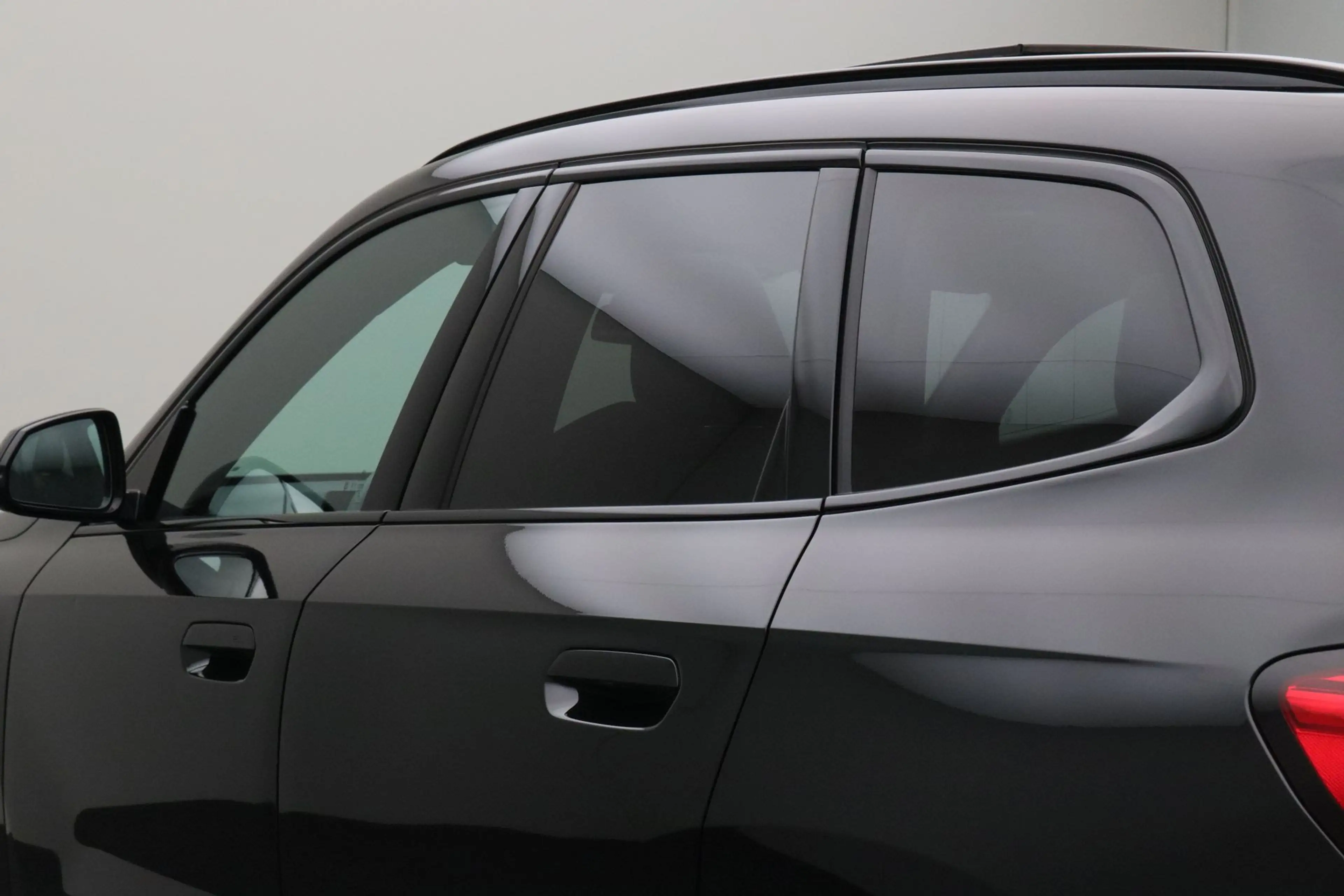 BMW iX1 eDrive20 67 kWh M Sport Pro | M Sportpakket Pro | — photo 4