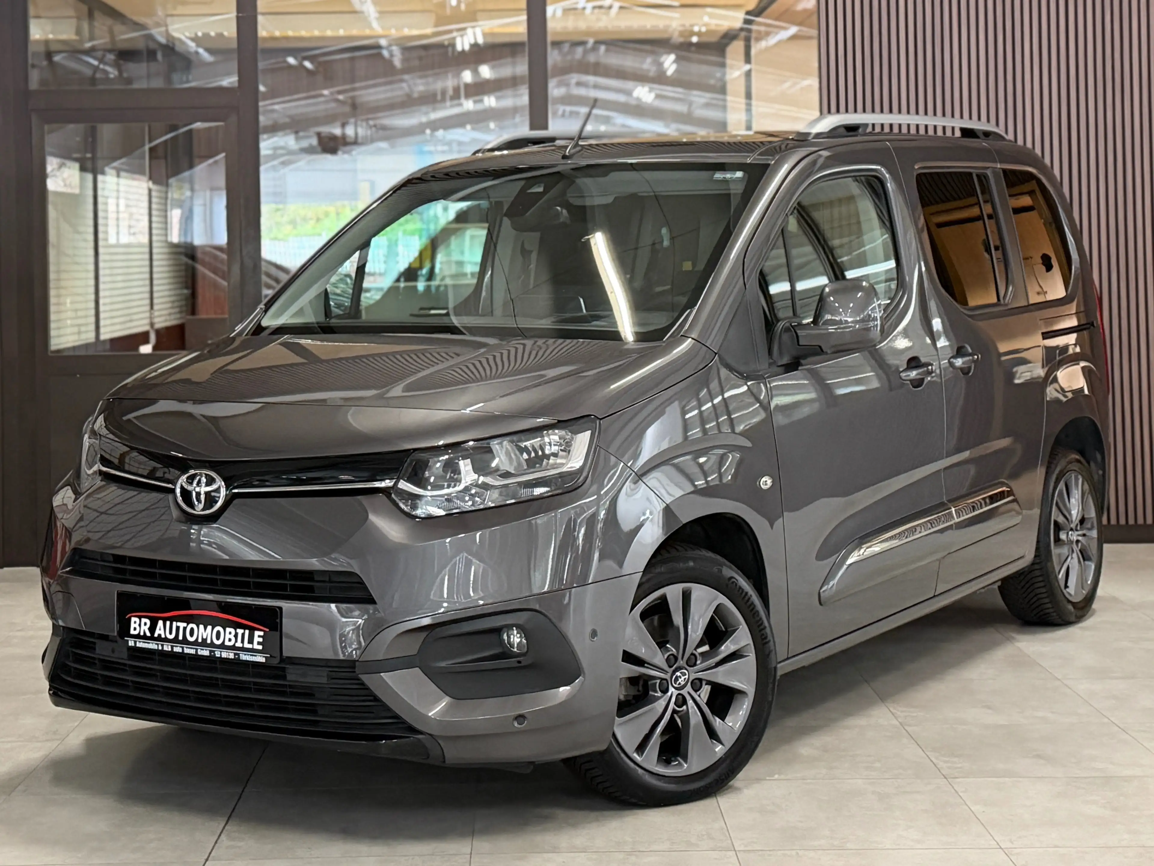 Toyota Proace City L1 Executive*Automatik*Panorama*Kamera*HeadUp*SHZ