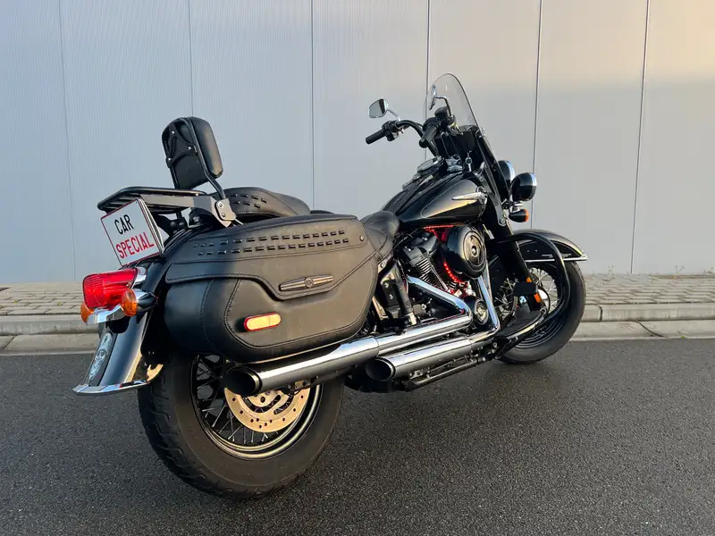 Harley-Davidson Heritage Softail - foto 4