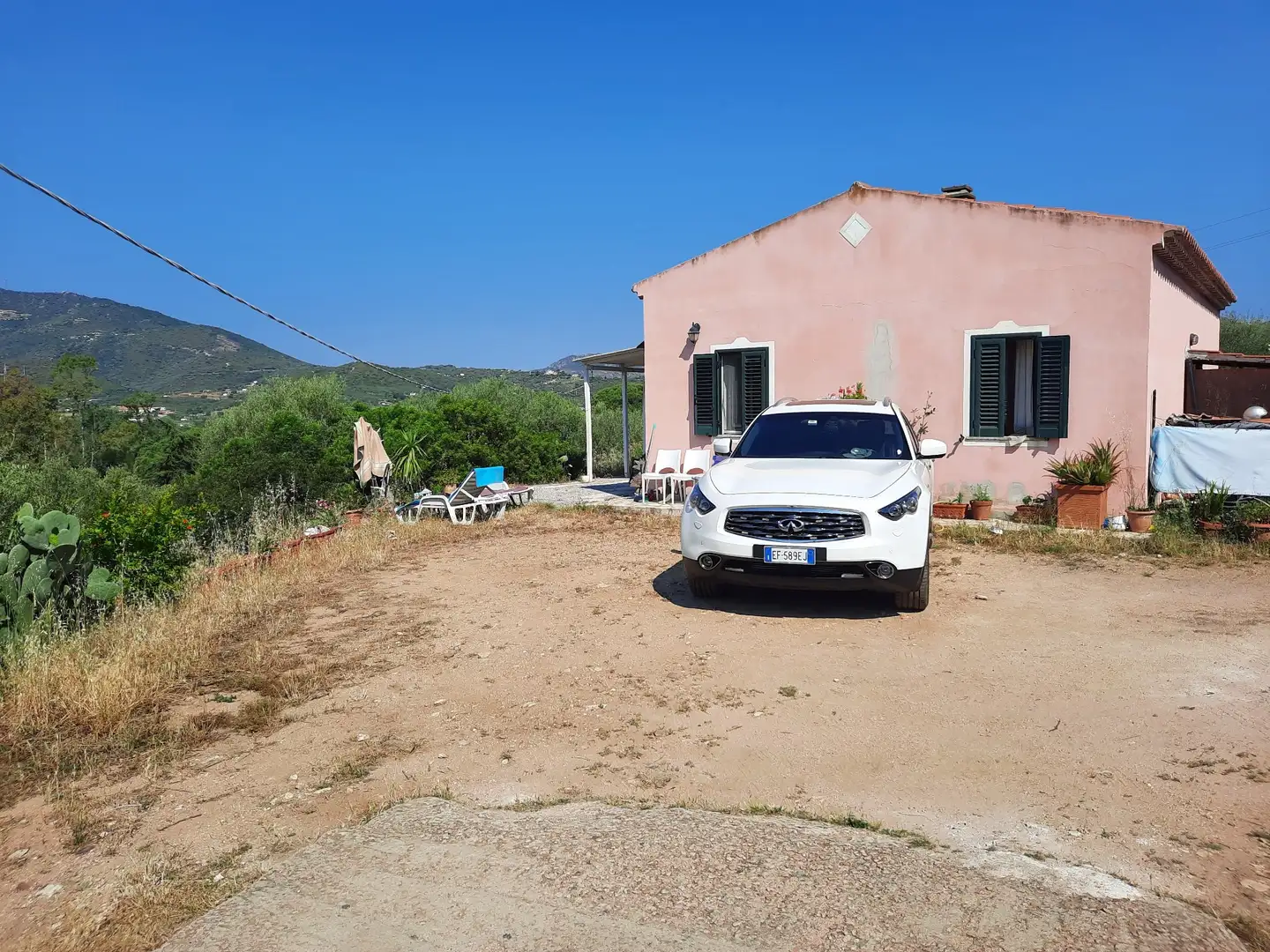 Infiniti FX 3.0d V6 GT Premium awd auto - 2