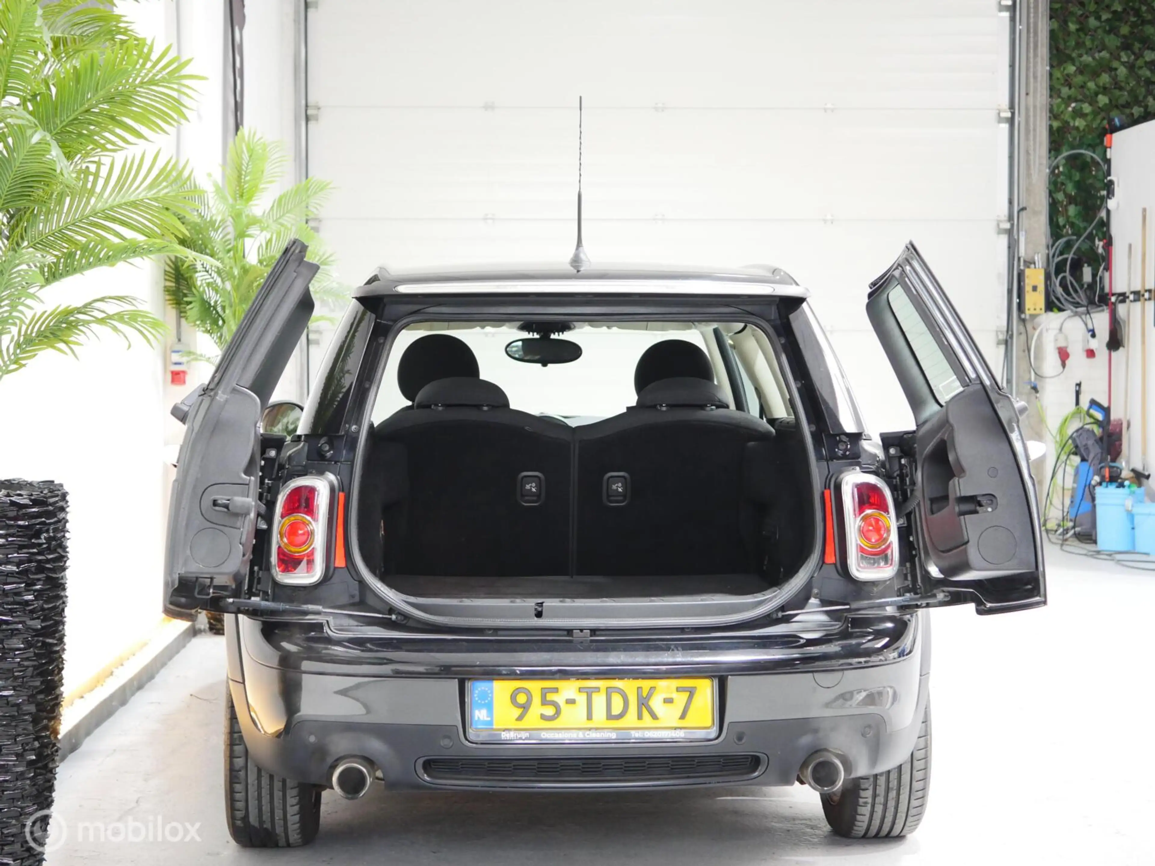 MINI Cooper S Clubman 1.6 — photo 11