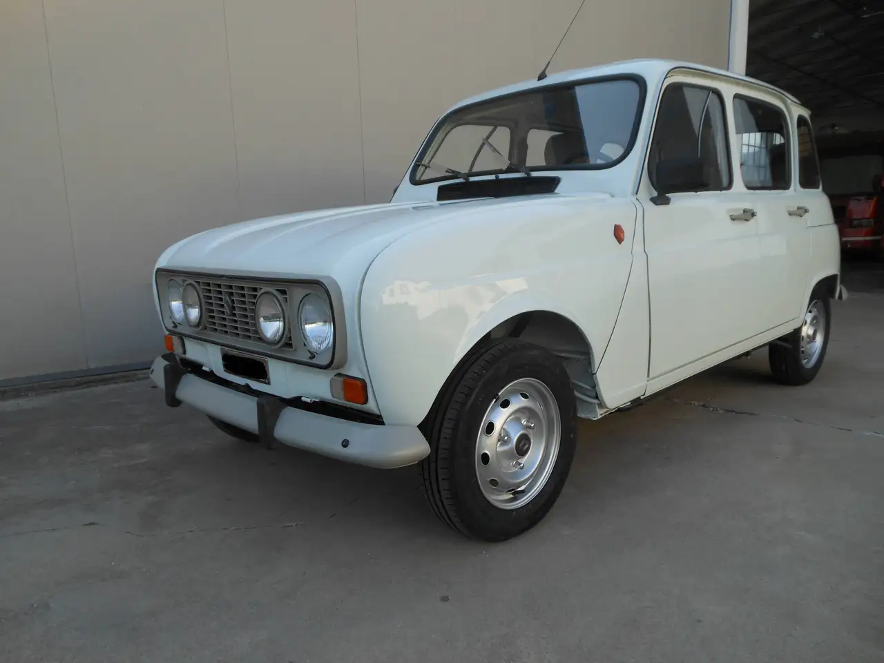 Renault R 4 R4 5p 850, foto 1