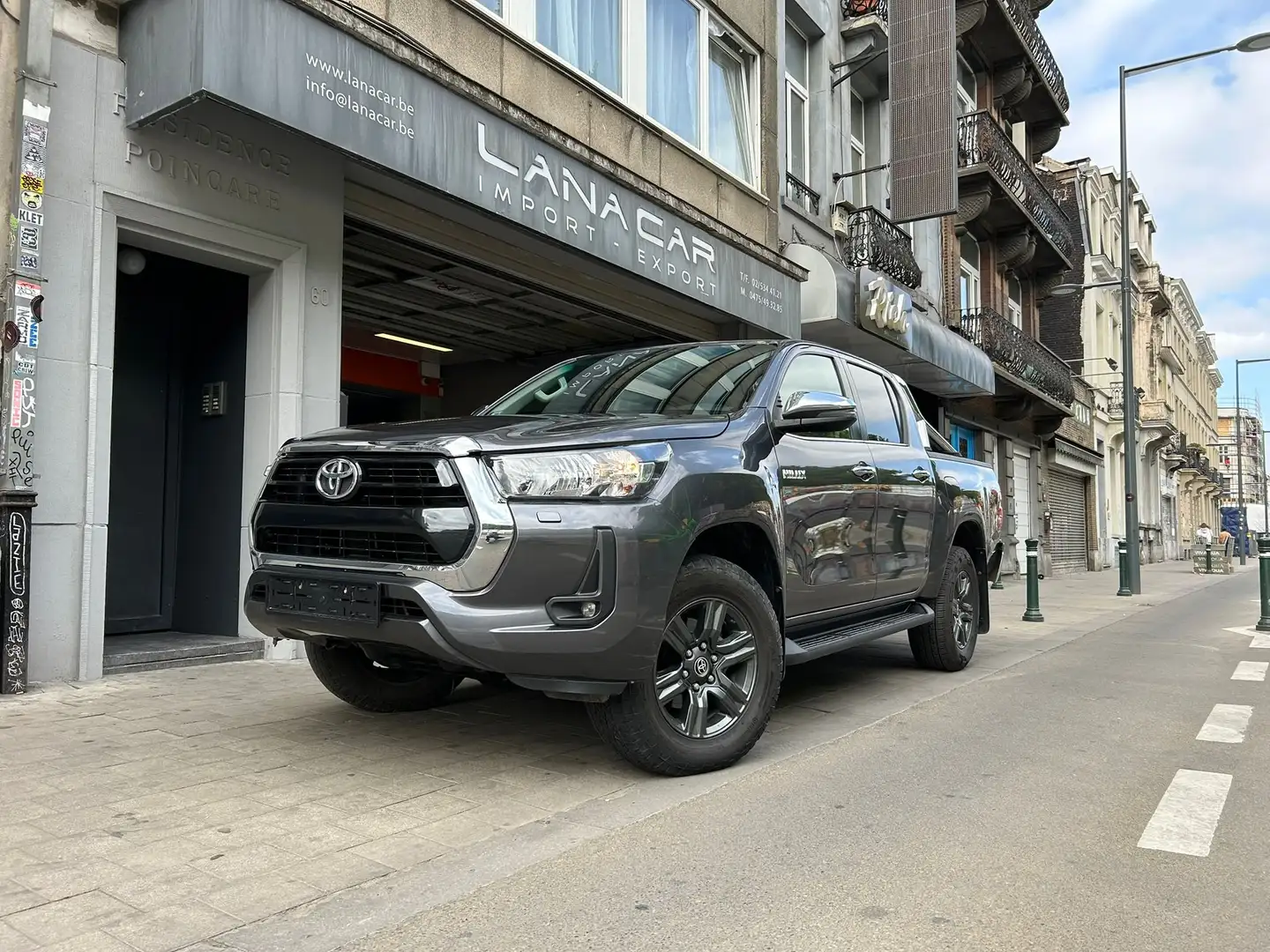 Toyota Hilux Hilux 2.4 D-4D 4WD Szary - 1
