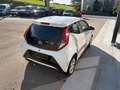 Toyota Aygo AYGO 1,0 5-TÜRIG X-P Weiß - thumbnail 4