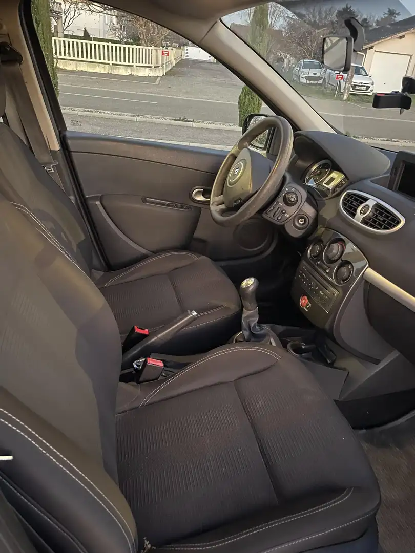 Renault Clio Clio III dCi 75 eco2 Dynamique TomTom Euro 5 - 2