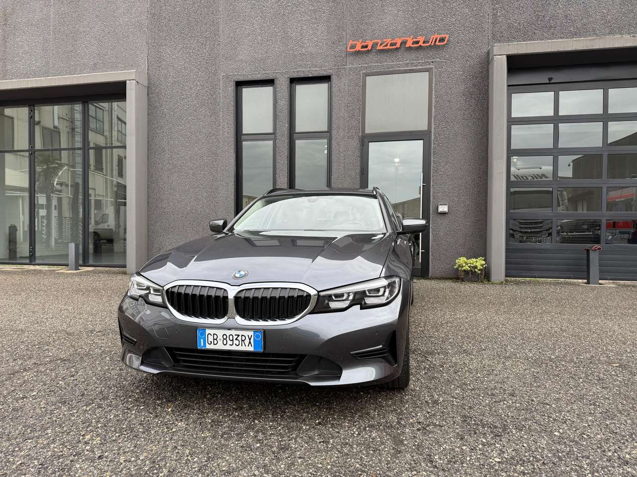 BMW 318 318d Touring Business Advantage auto