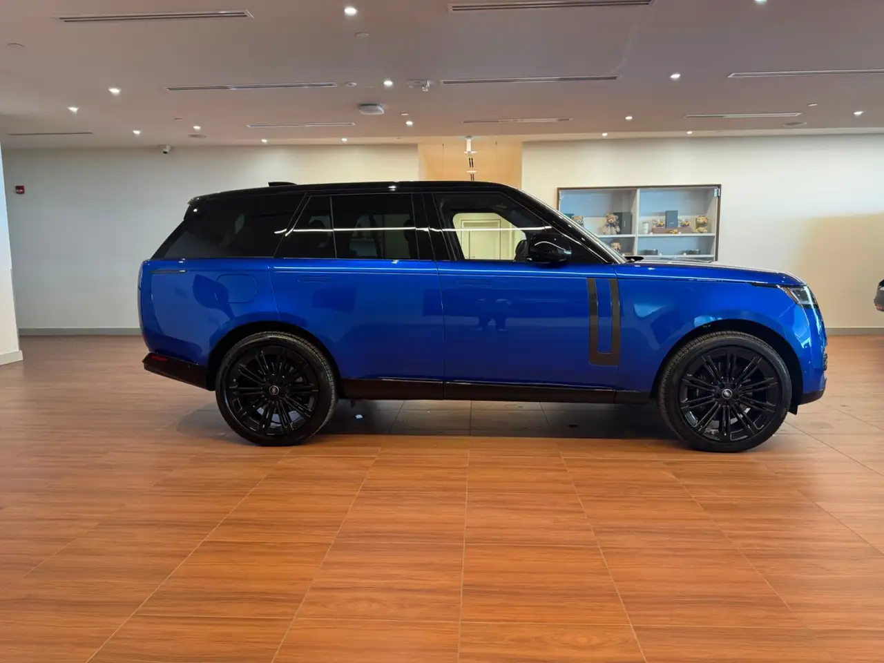 Land Rover Range Rover снимка Land Rover Range Rover