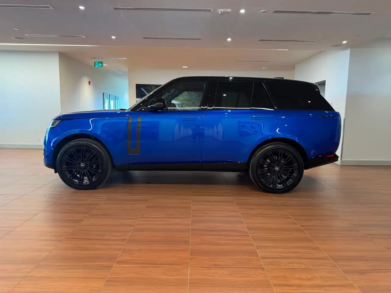 Land Rover Range Rover снимка Land Rover Range Rover