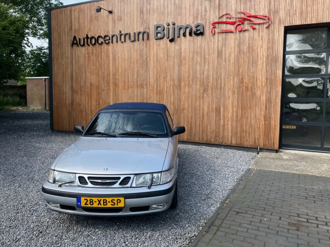 Saab 9-3 2.0 SE, foto 5